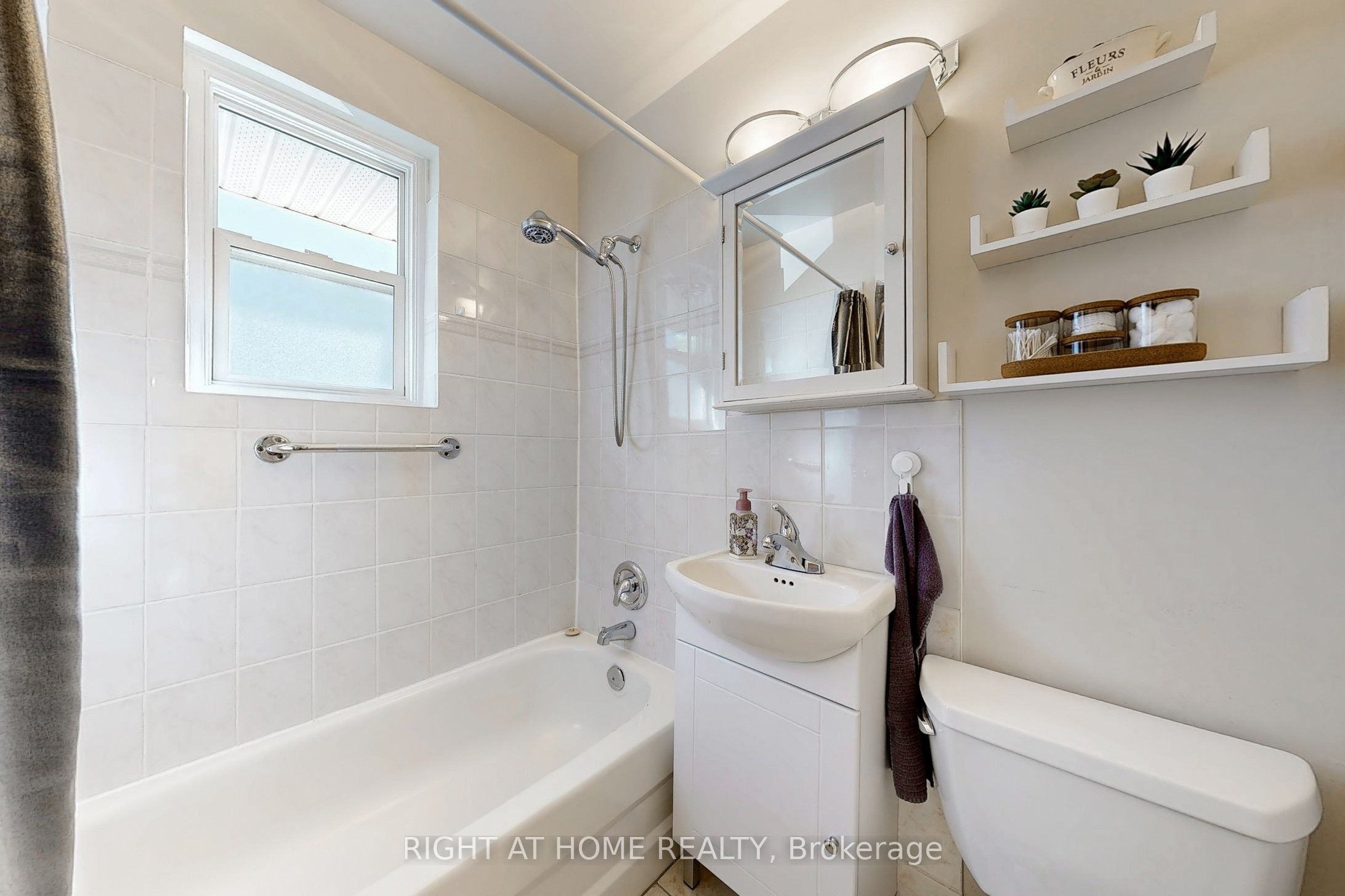 907 Fourth Street Property Photo 11