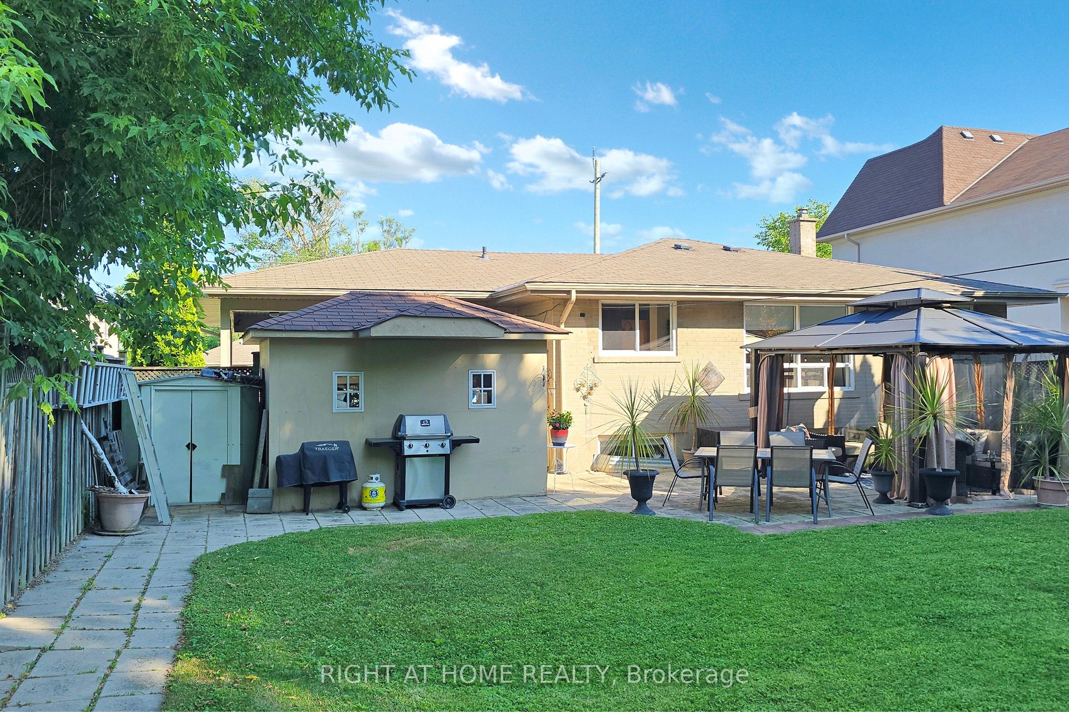 907 Fourth Street Property Photo 17