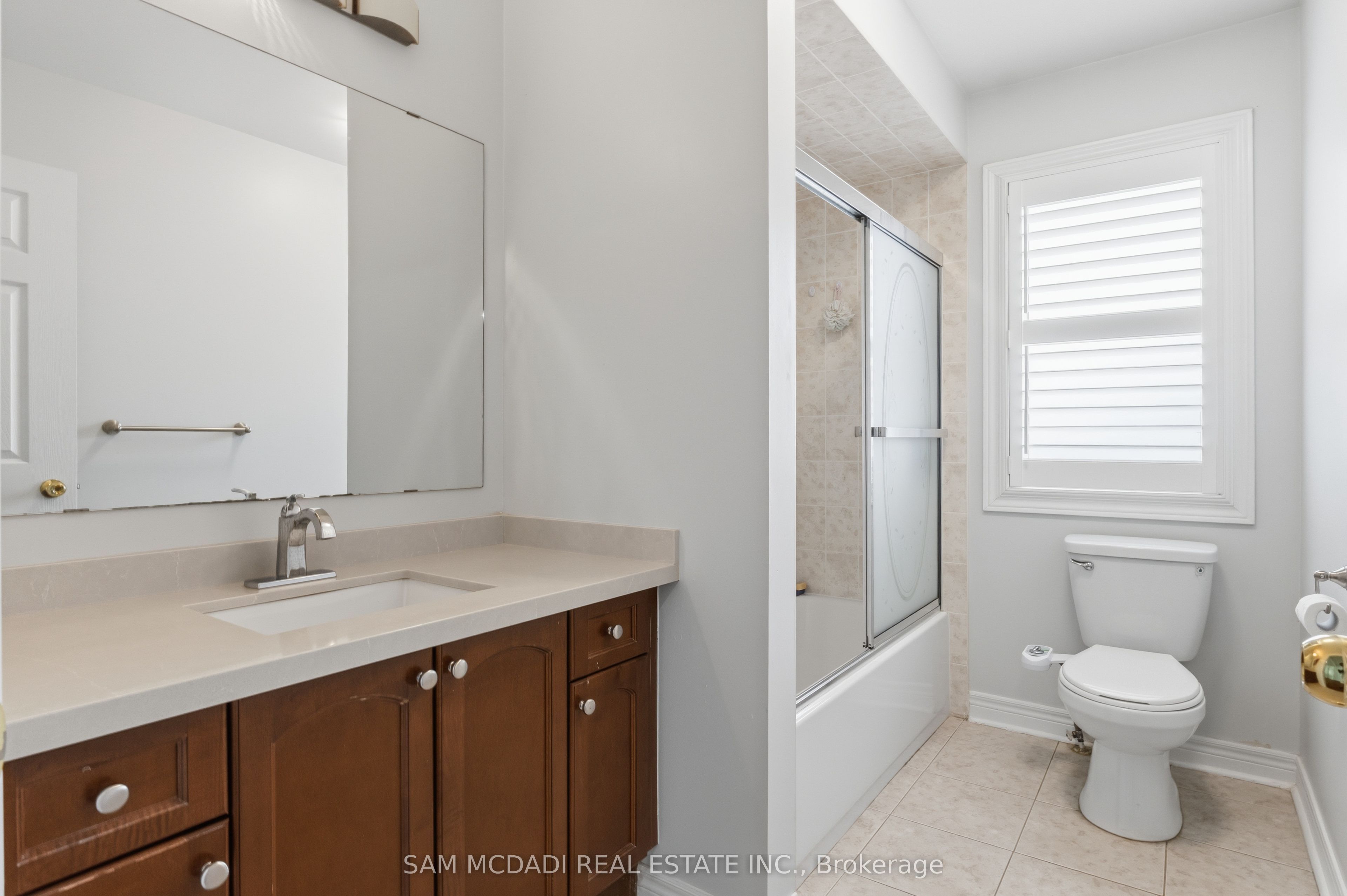 5604 Doctor Peddle Crescent Property Photo 23