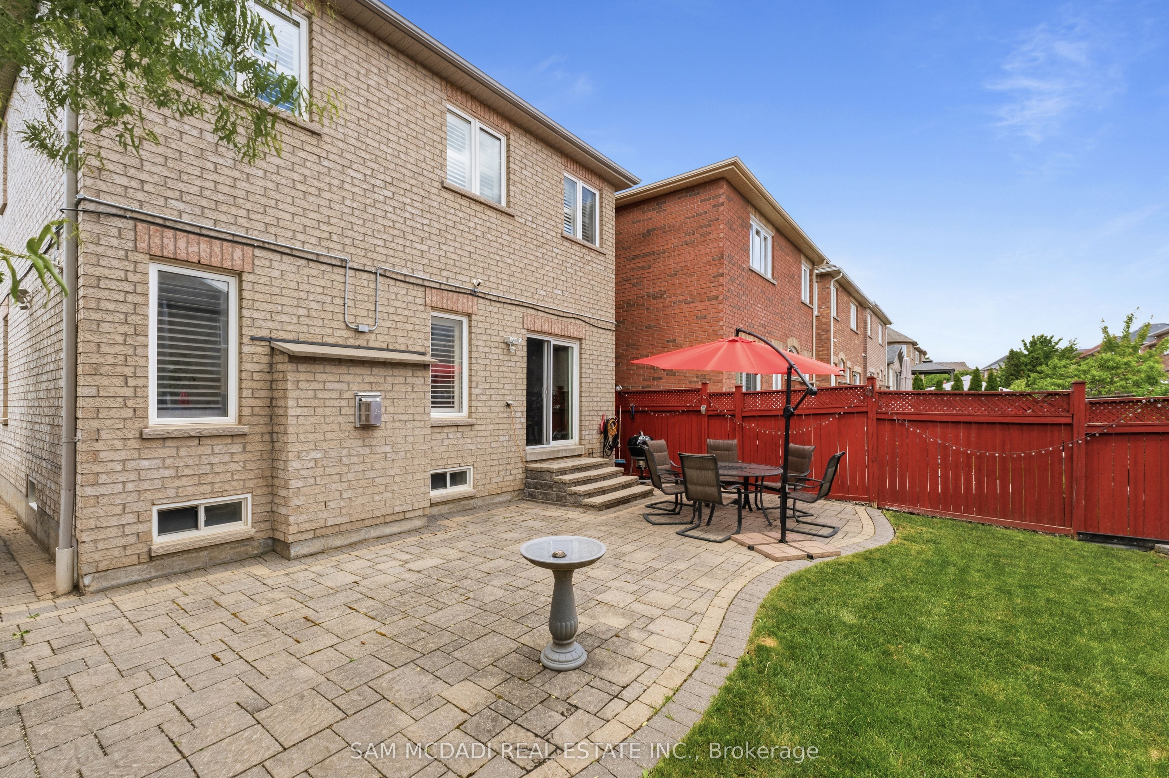 5604 Doctor Peddle Crescent Property Photo 33