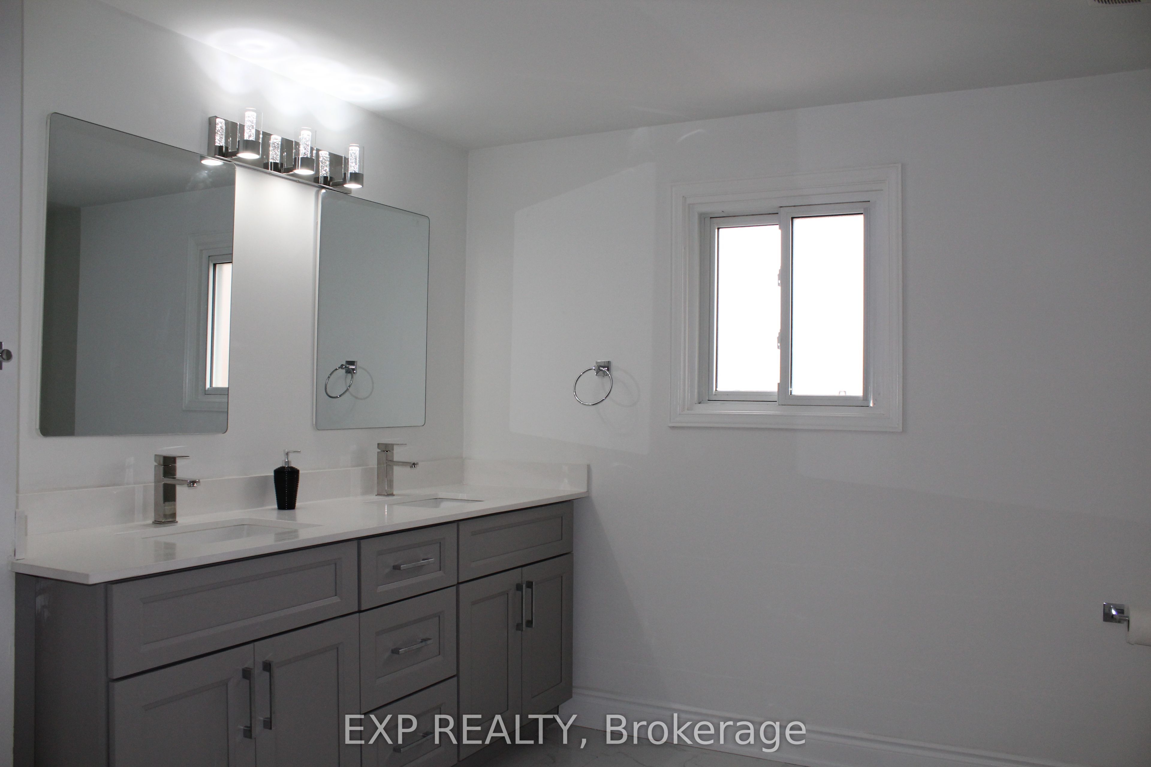48 Howell Street Property Photo 25