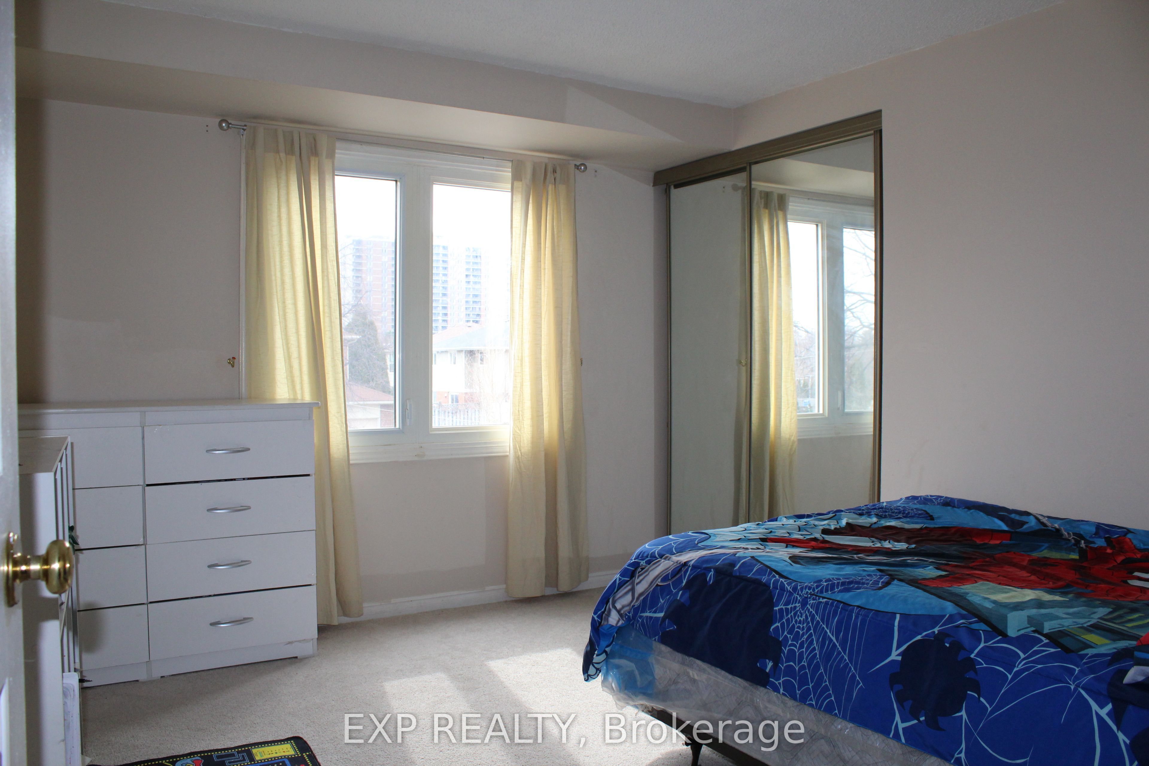 48 Howell Street Property Photo 26
