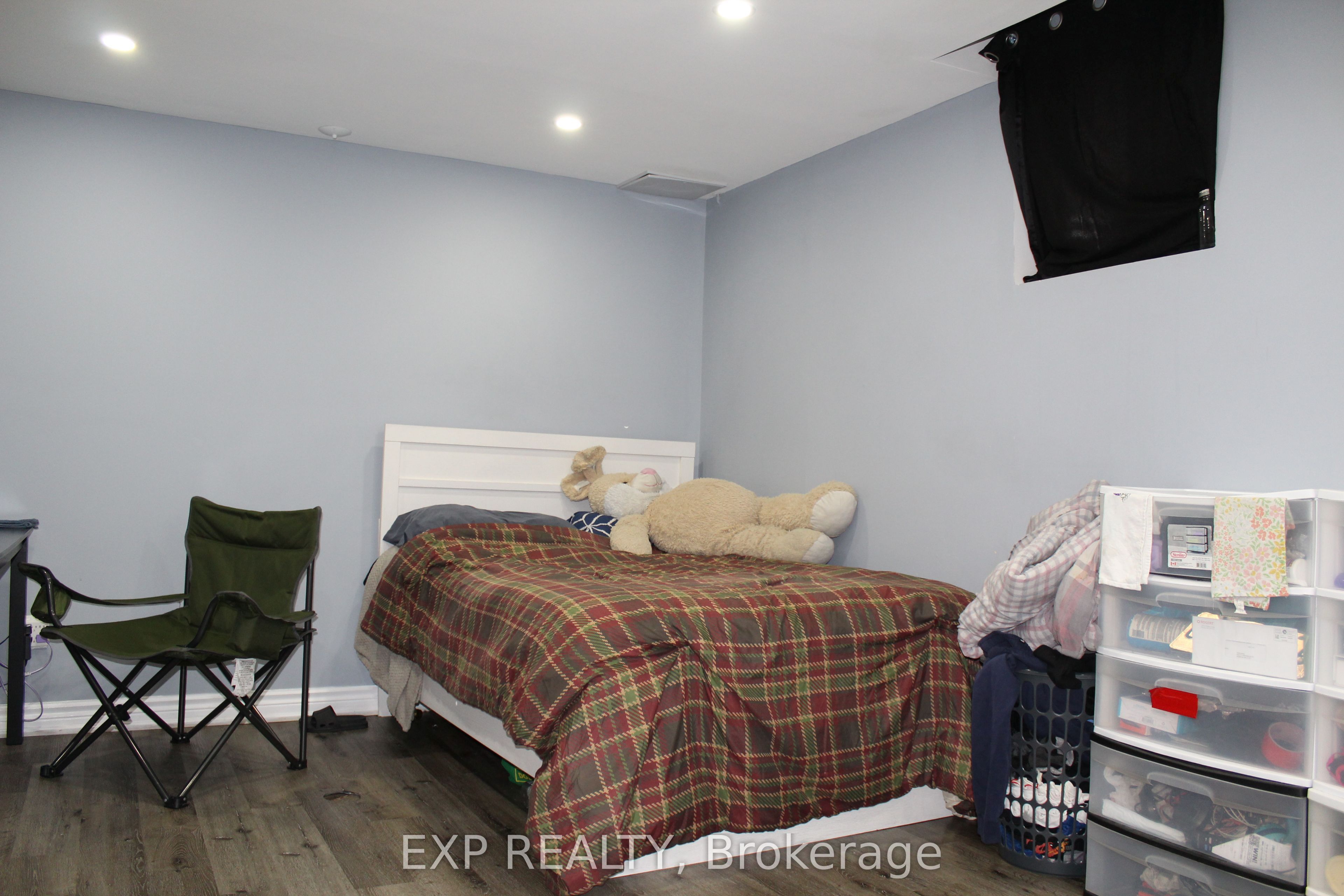 48 Howell Street Property Photo 37