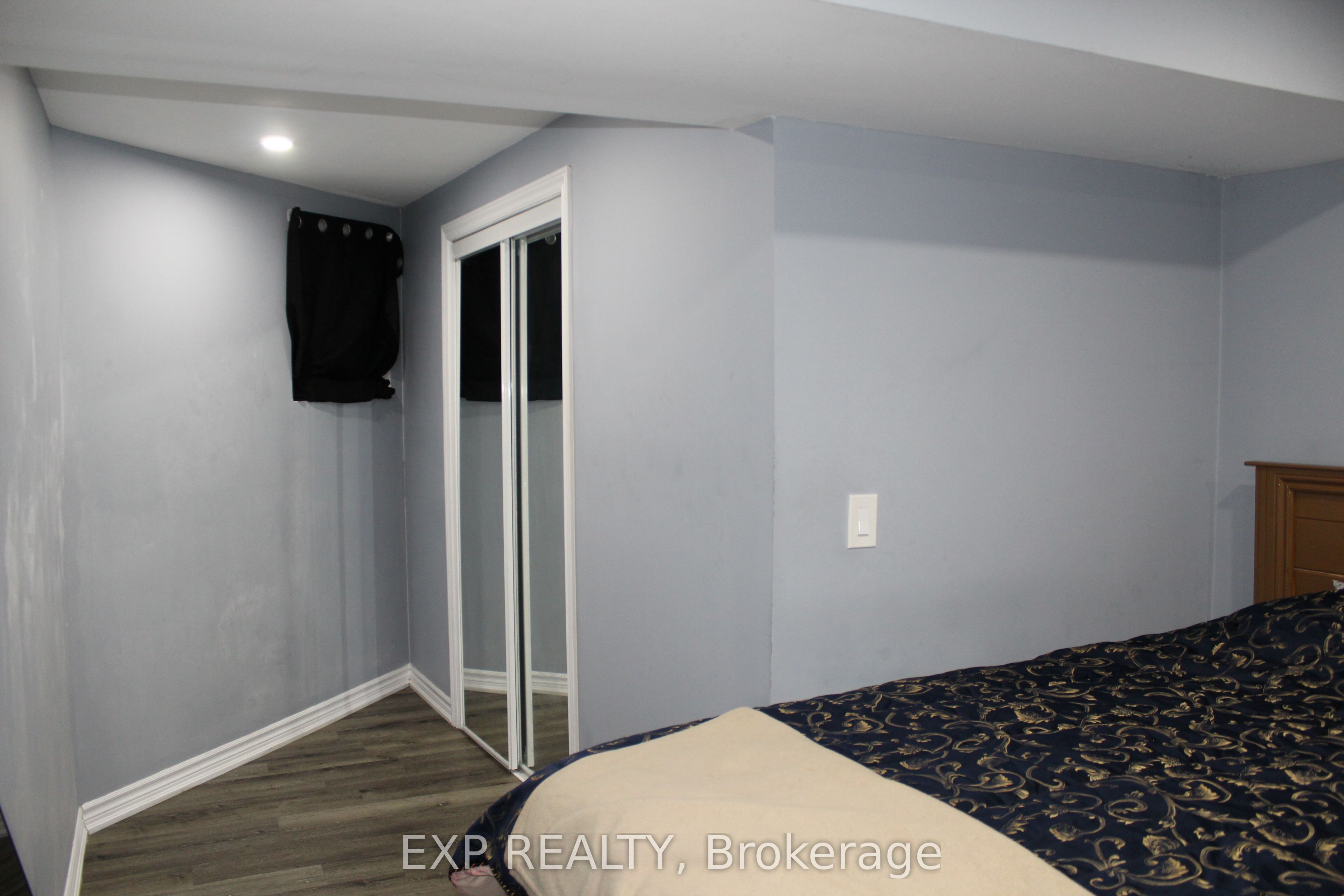 48 Howell Street Property Photo 38