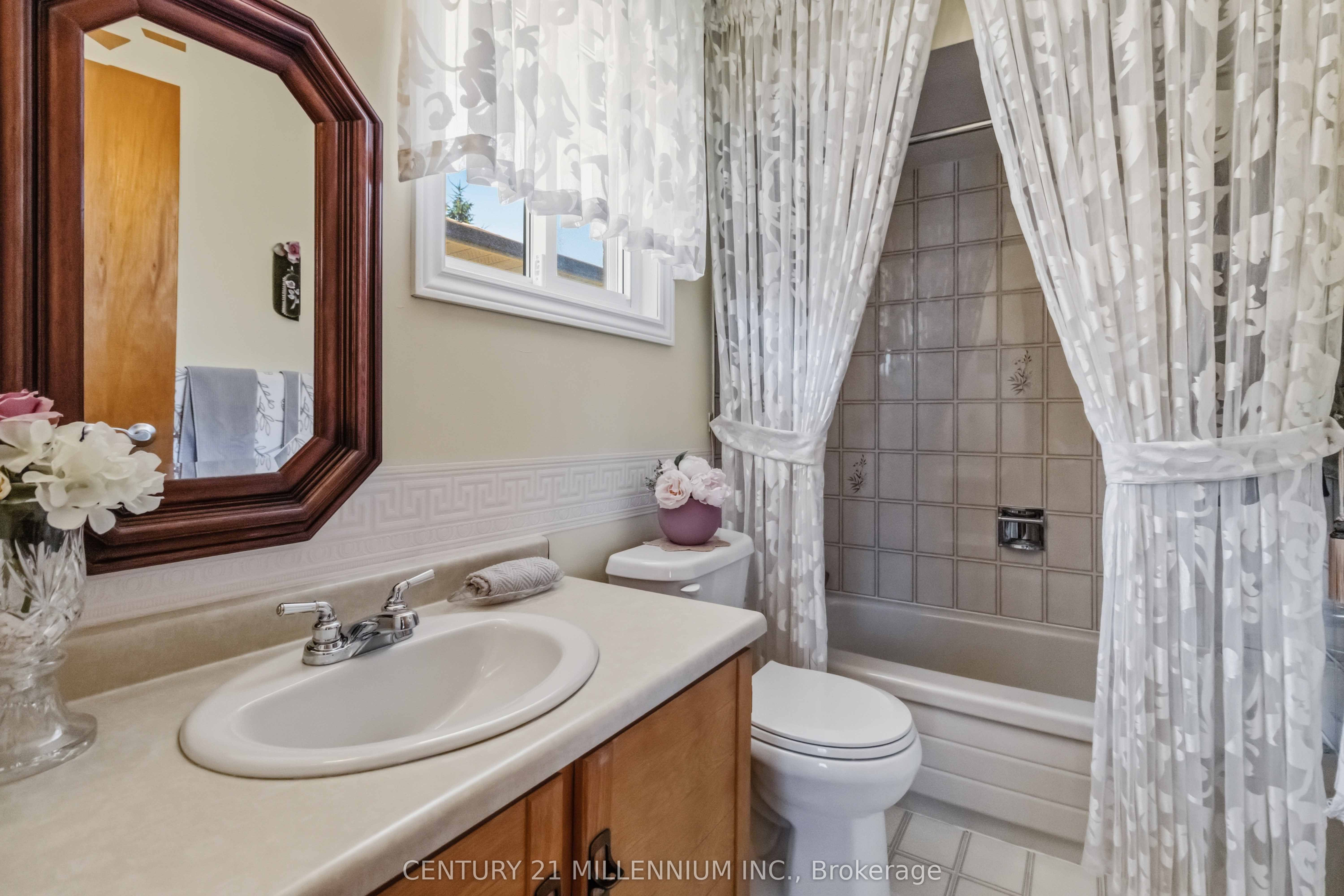 83 Sunforest Drive Property Photo 33