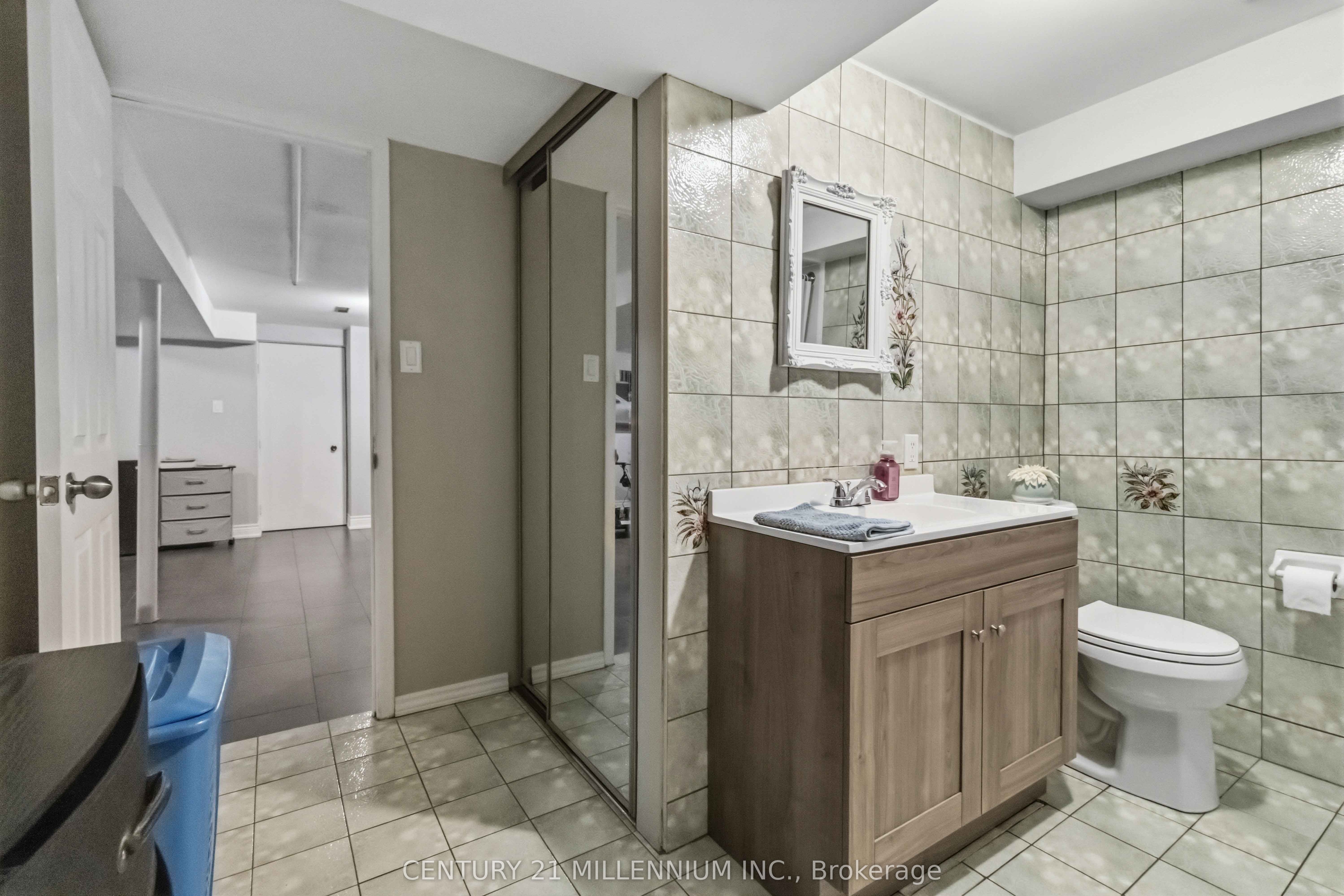 83 Sunforest Drive Property Photo 40