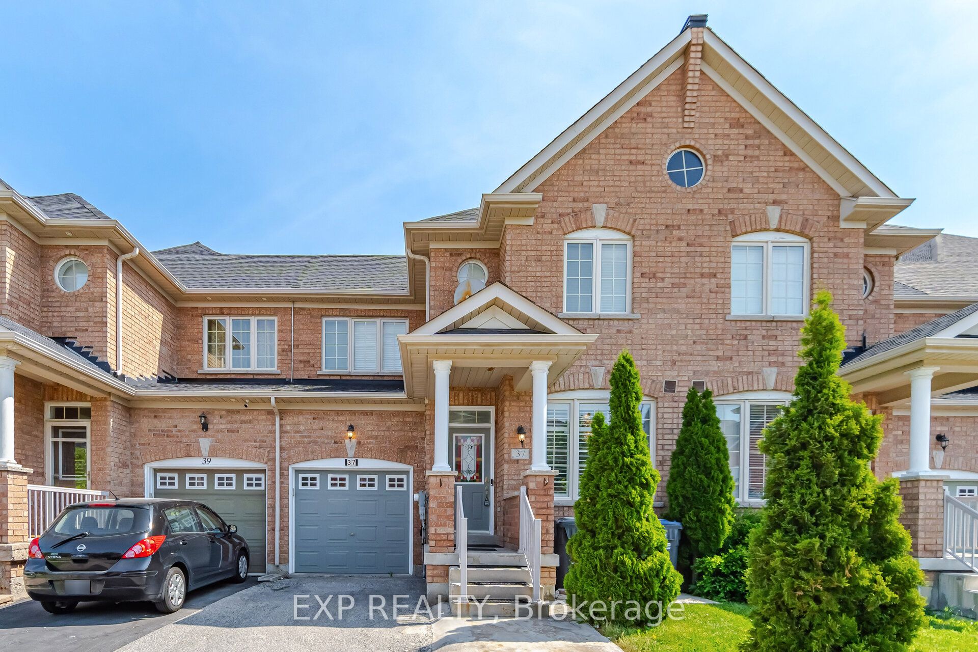 37 Totten Drive Property Photo 1