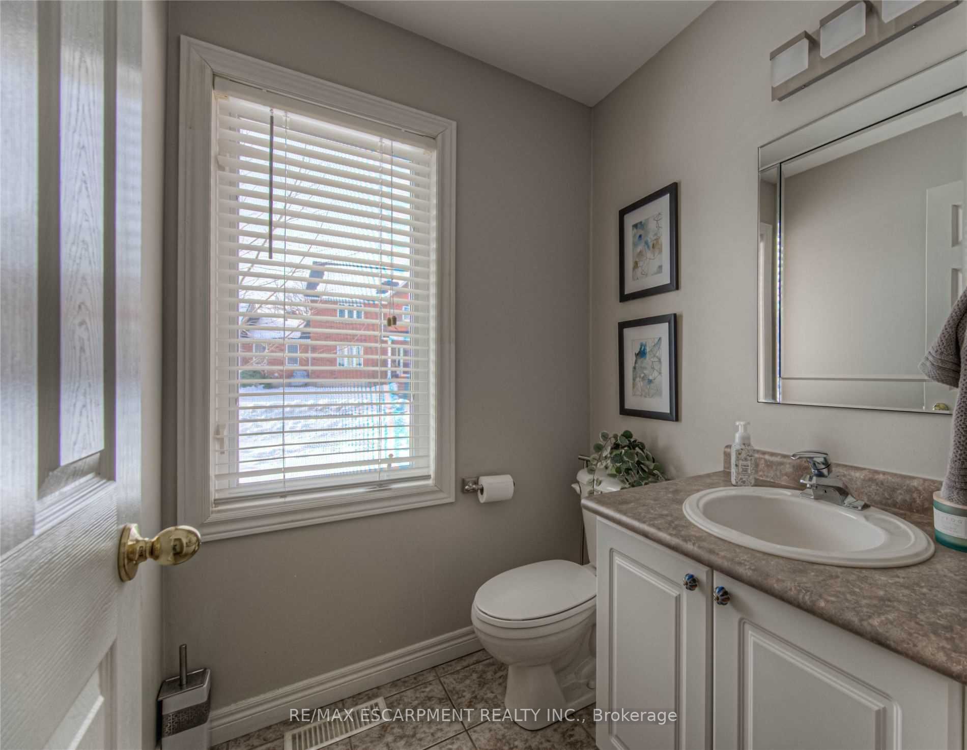 1745 Creek Way 7 Property Photo 16