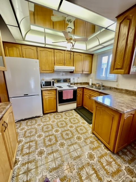 51 Seacliffe Boulevard Property Photo 16