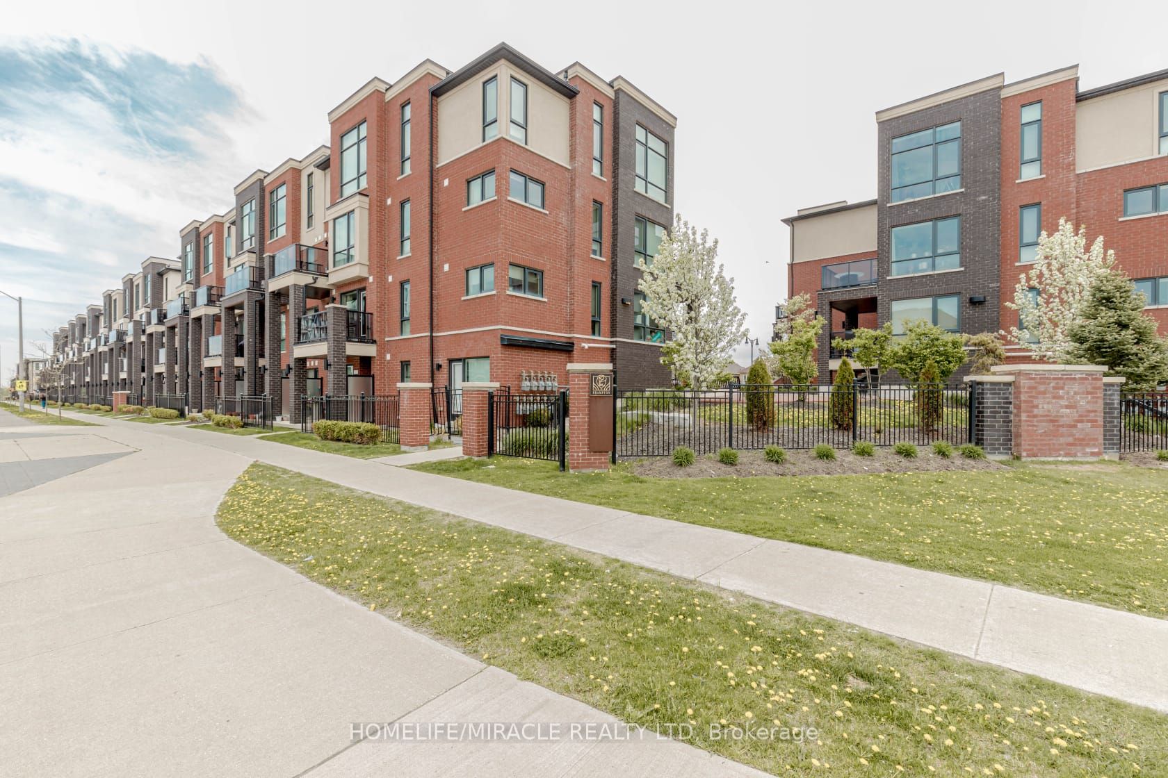 100 Dufay Road 29 Property Photo 21