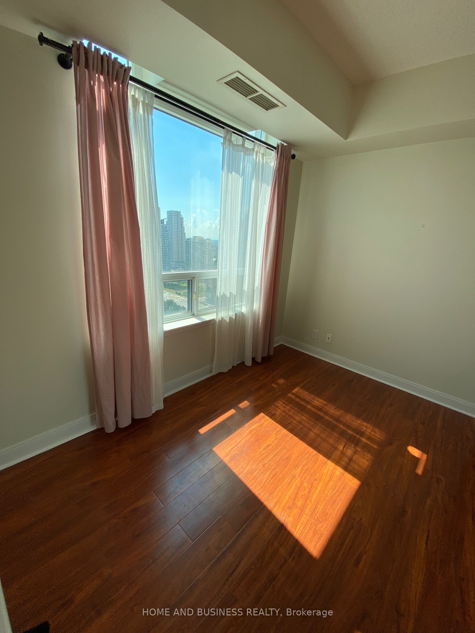70 Absolute Avenue 2505 Property Photo 14