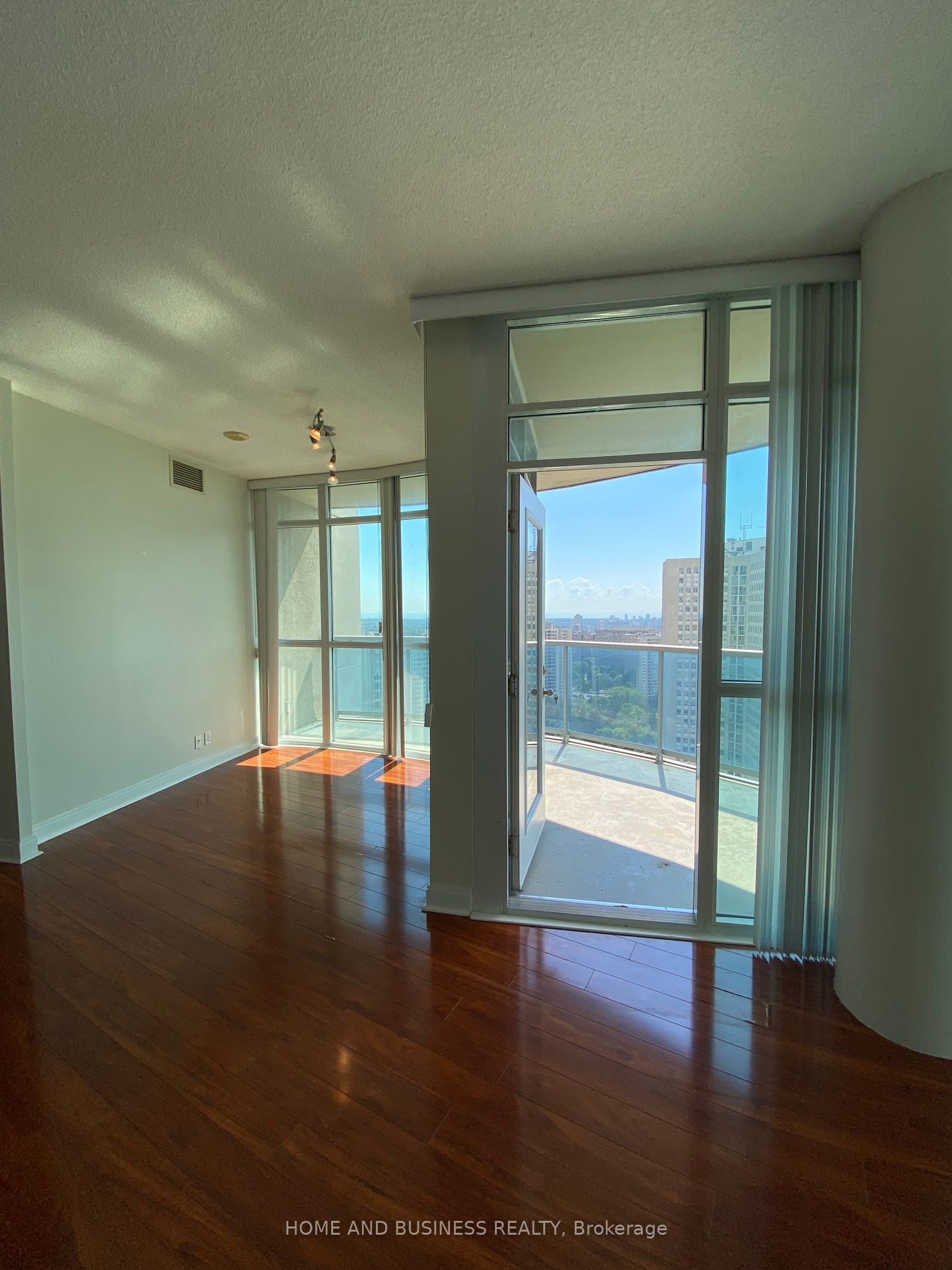 70 Absolute Avenue 2505 Property Photo 17