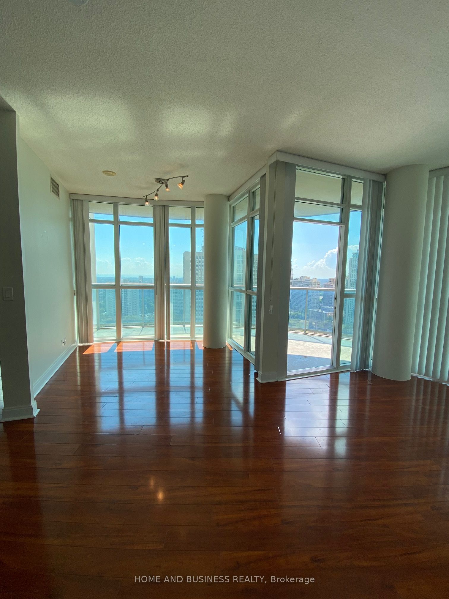 70 Absolute Avenue 2505 Property Photo 23