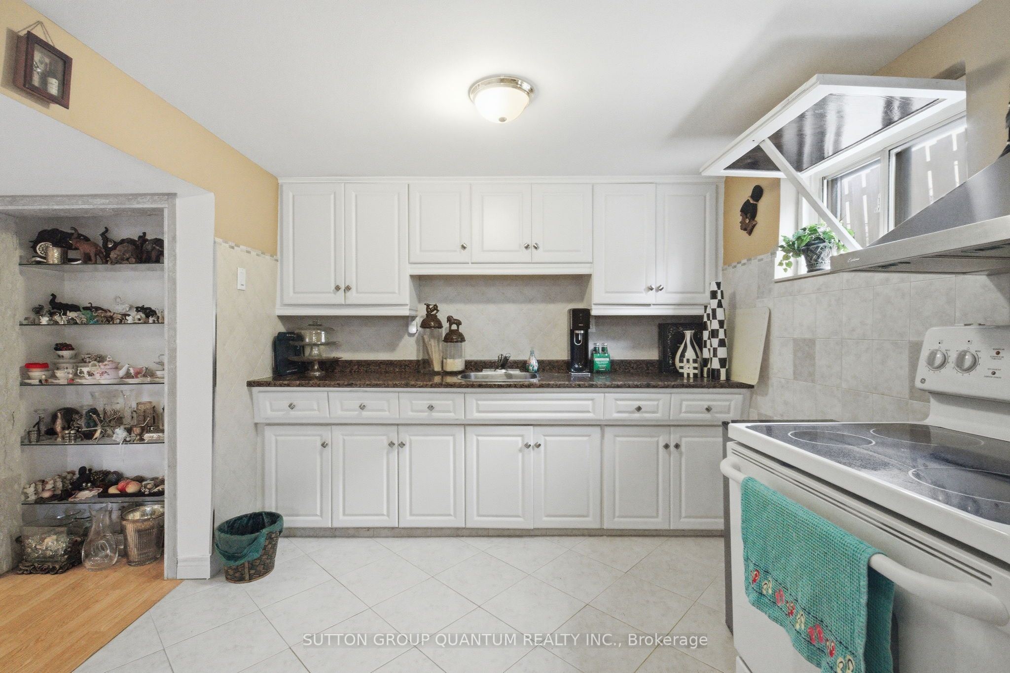 1257 Alexandra Avenue Property Photo 27