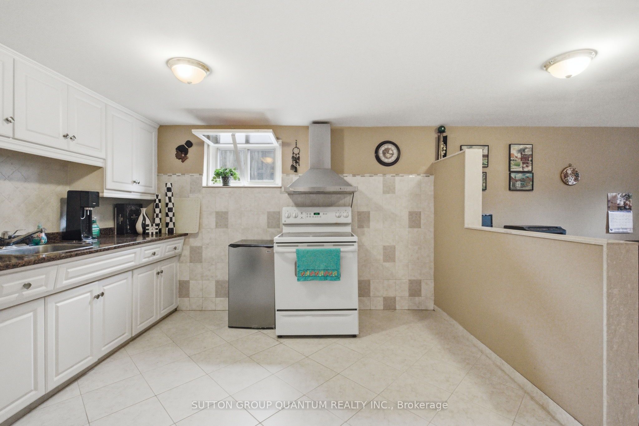 1257 Alexandra Avenue Property Photo 29