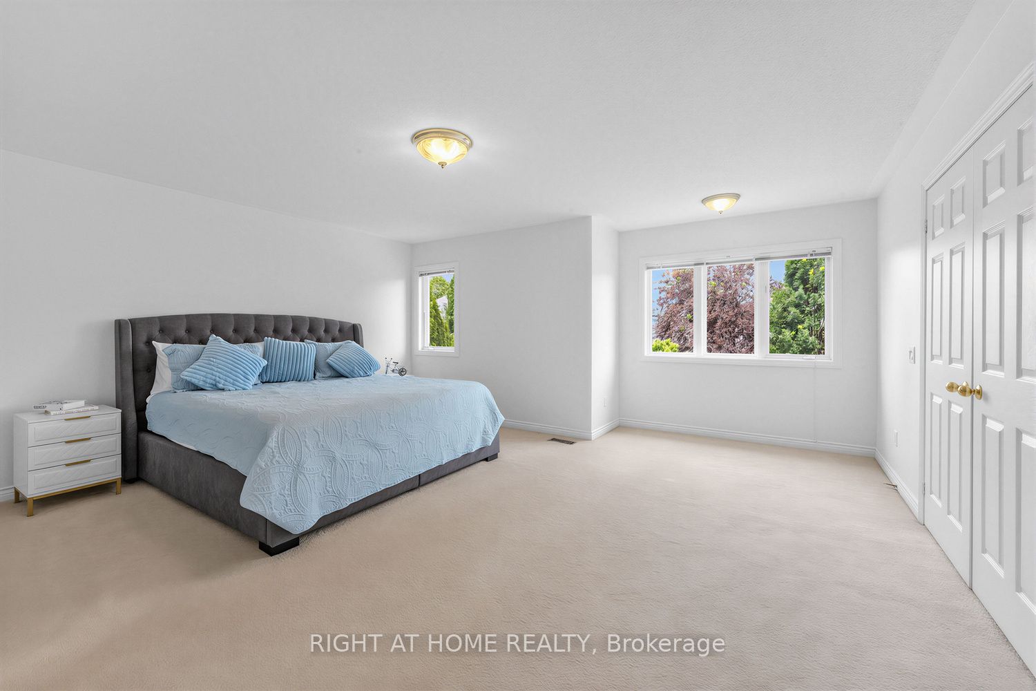4145 Bonavista Crescent Property Photo 24