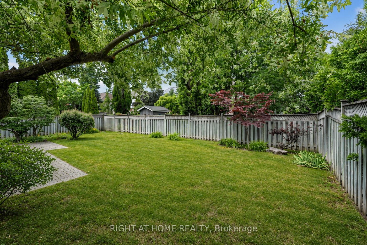 4145 Bonavista Crescent Property Photo 38