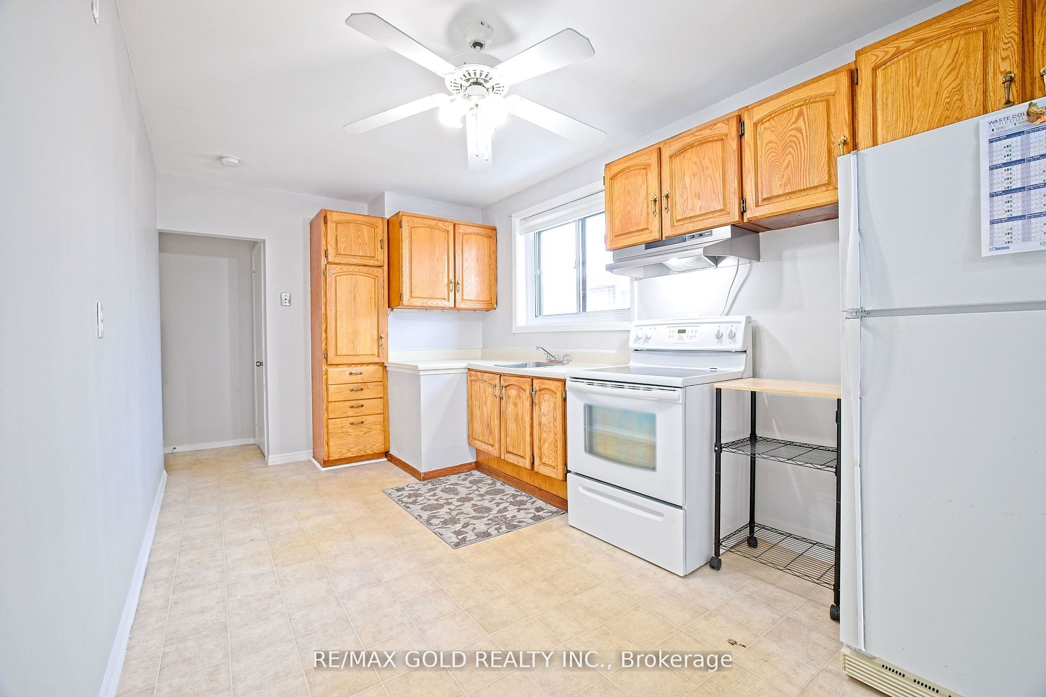 130 Duncanwoods Drive Main Property Photo 15