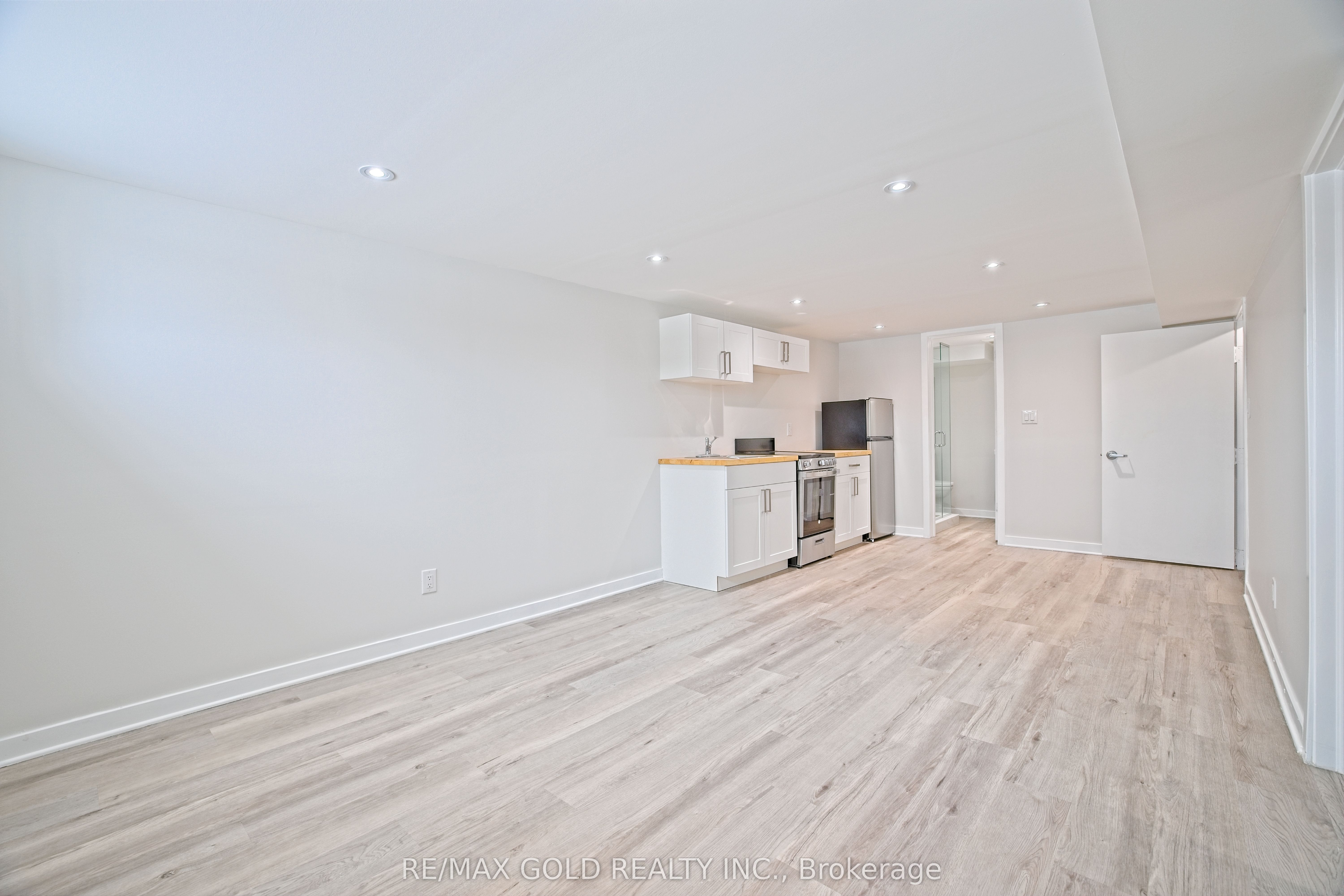 130 Duncanwoods Drive Bsmt Property Photo 4