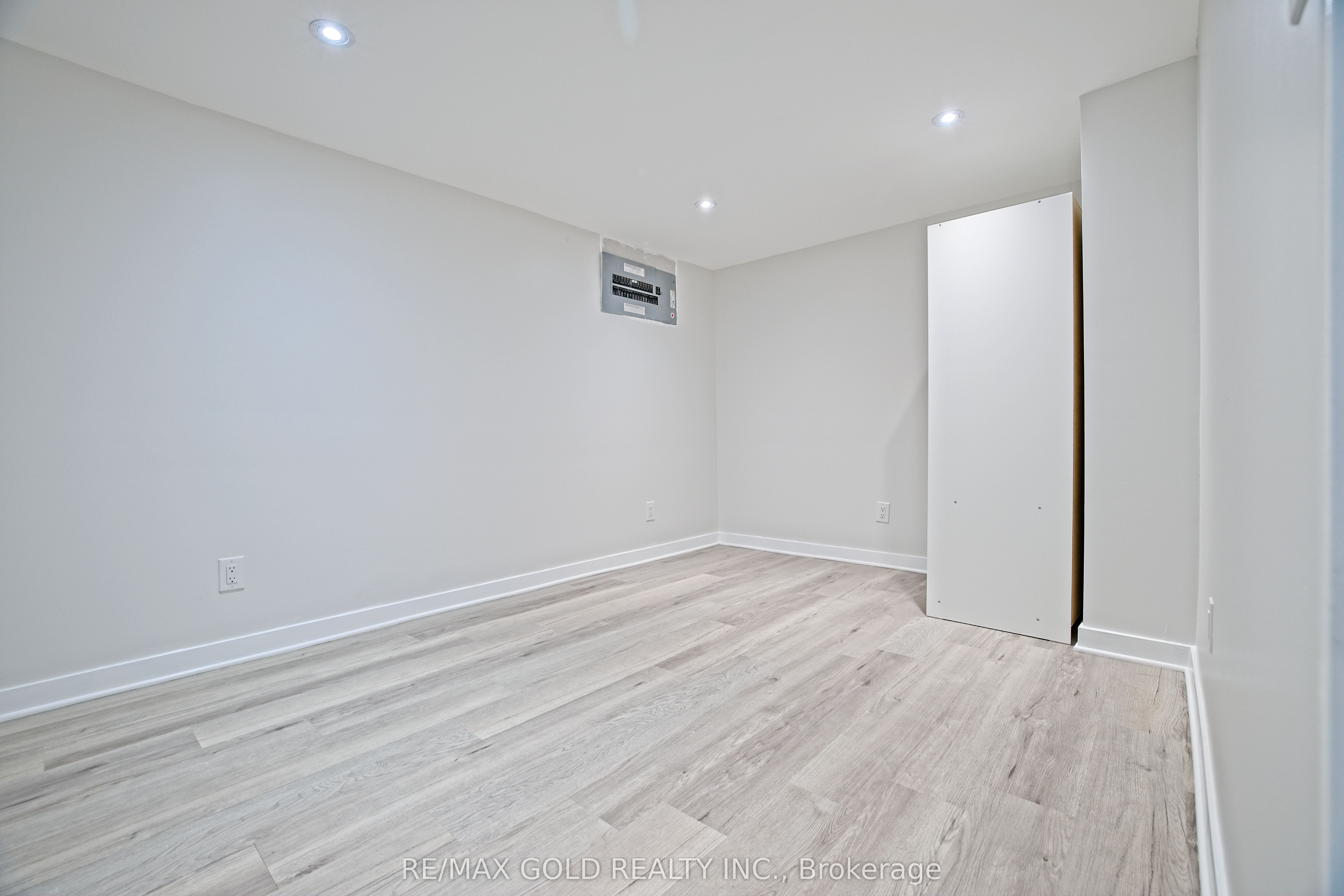 130 Duncanwoods Drive Bsmt Property Photo 7