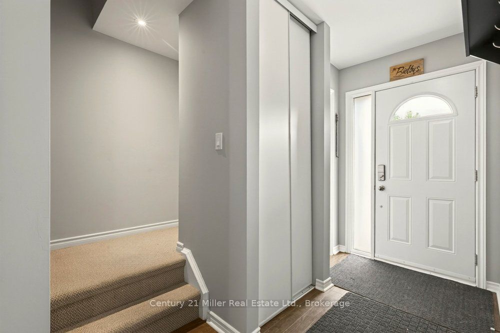 2050 Upper Middle Road 69 Property Photo 17