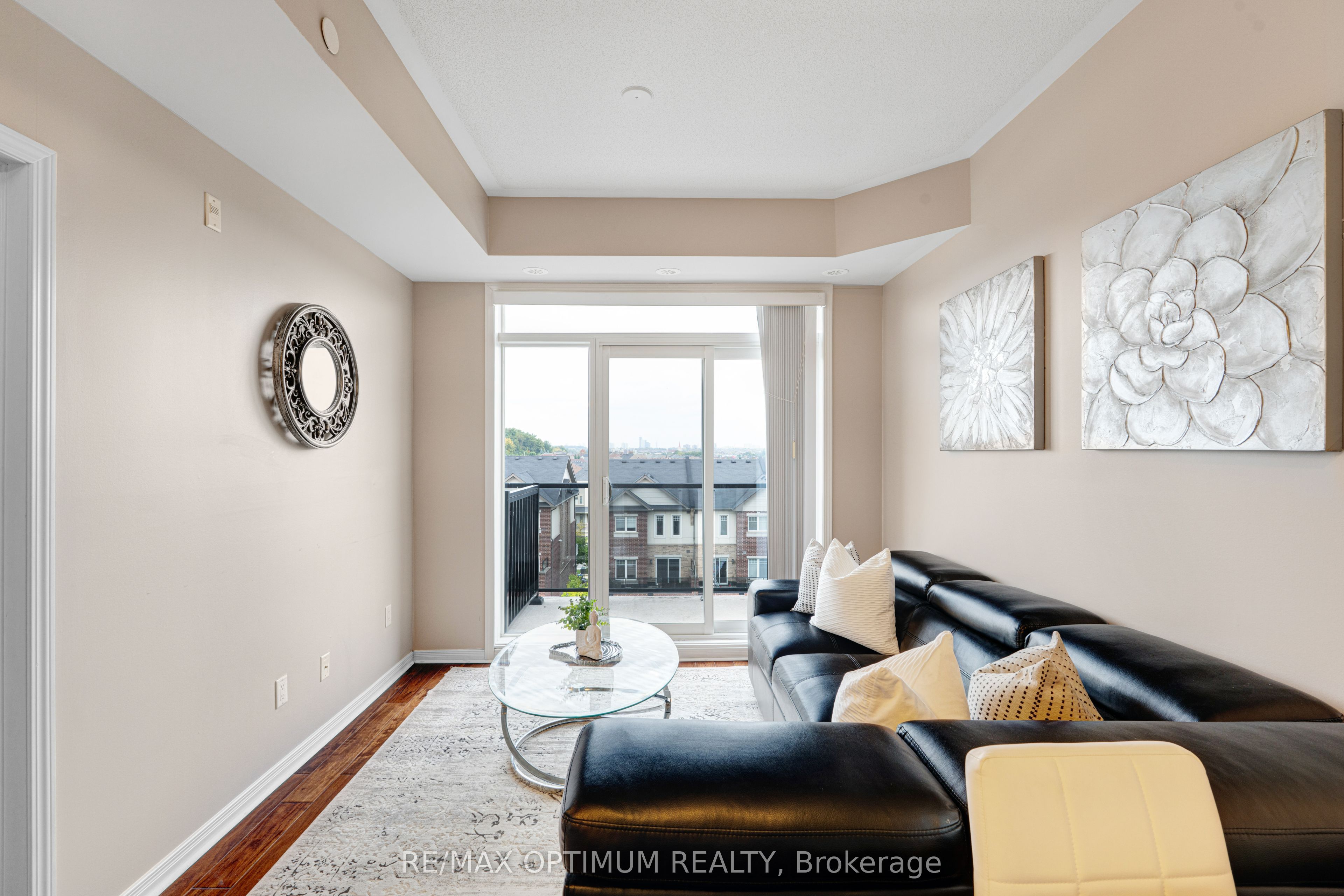 50 Sky Harbour Drive 402 Property Photo 4