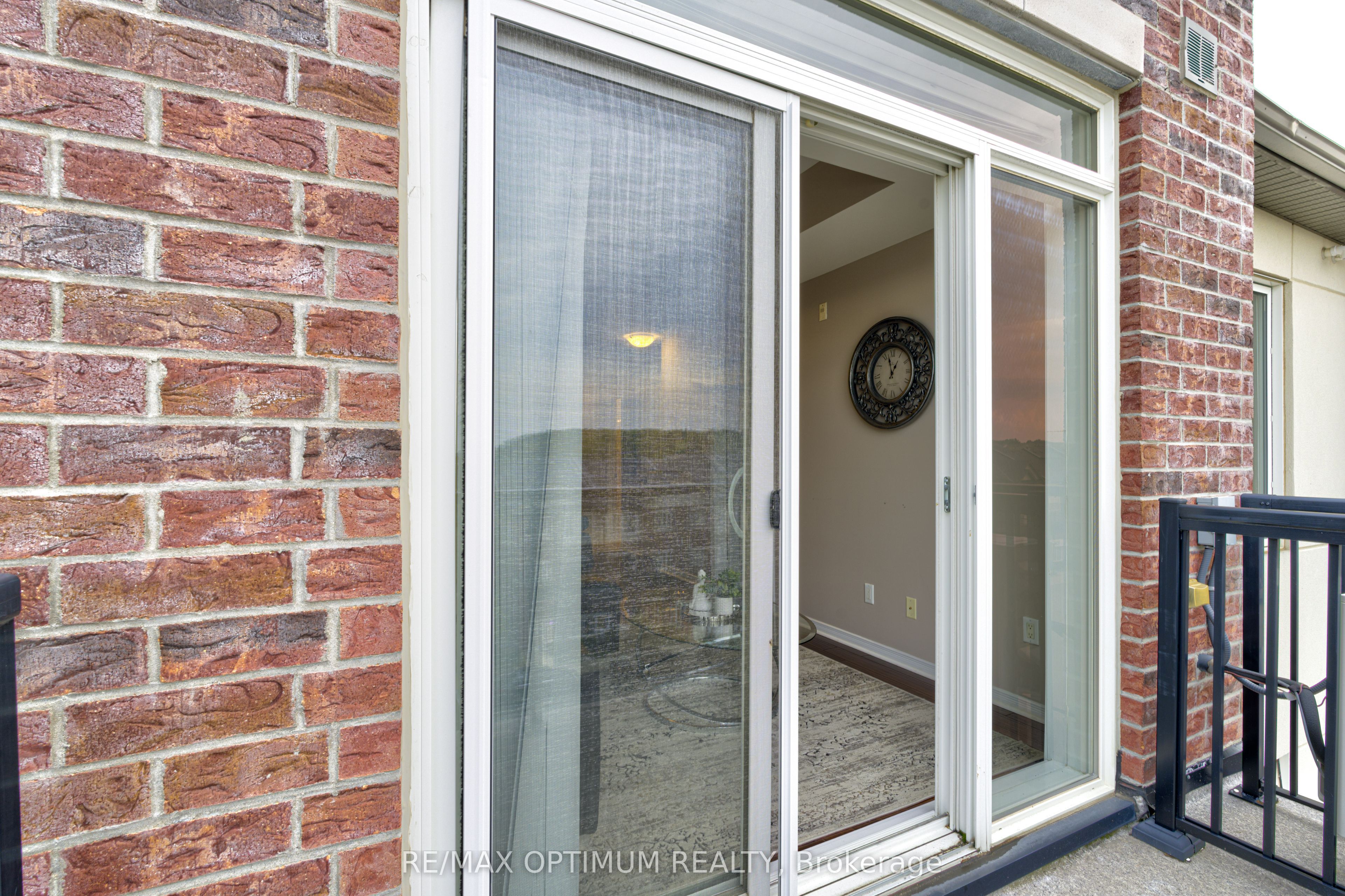 50 Sky Harbour Drive 402 Property Photo 25
