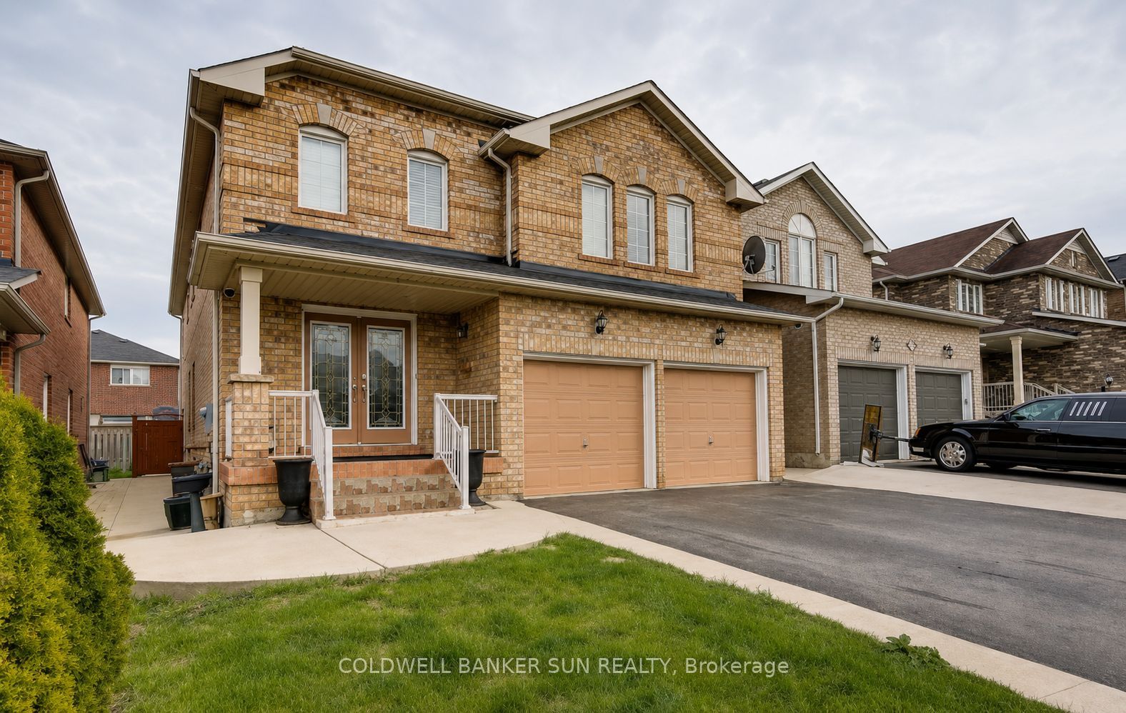 67 Tufton Crescent Property Photo 2
