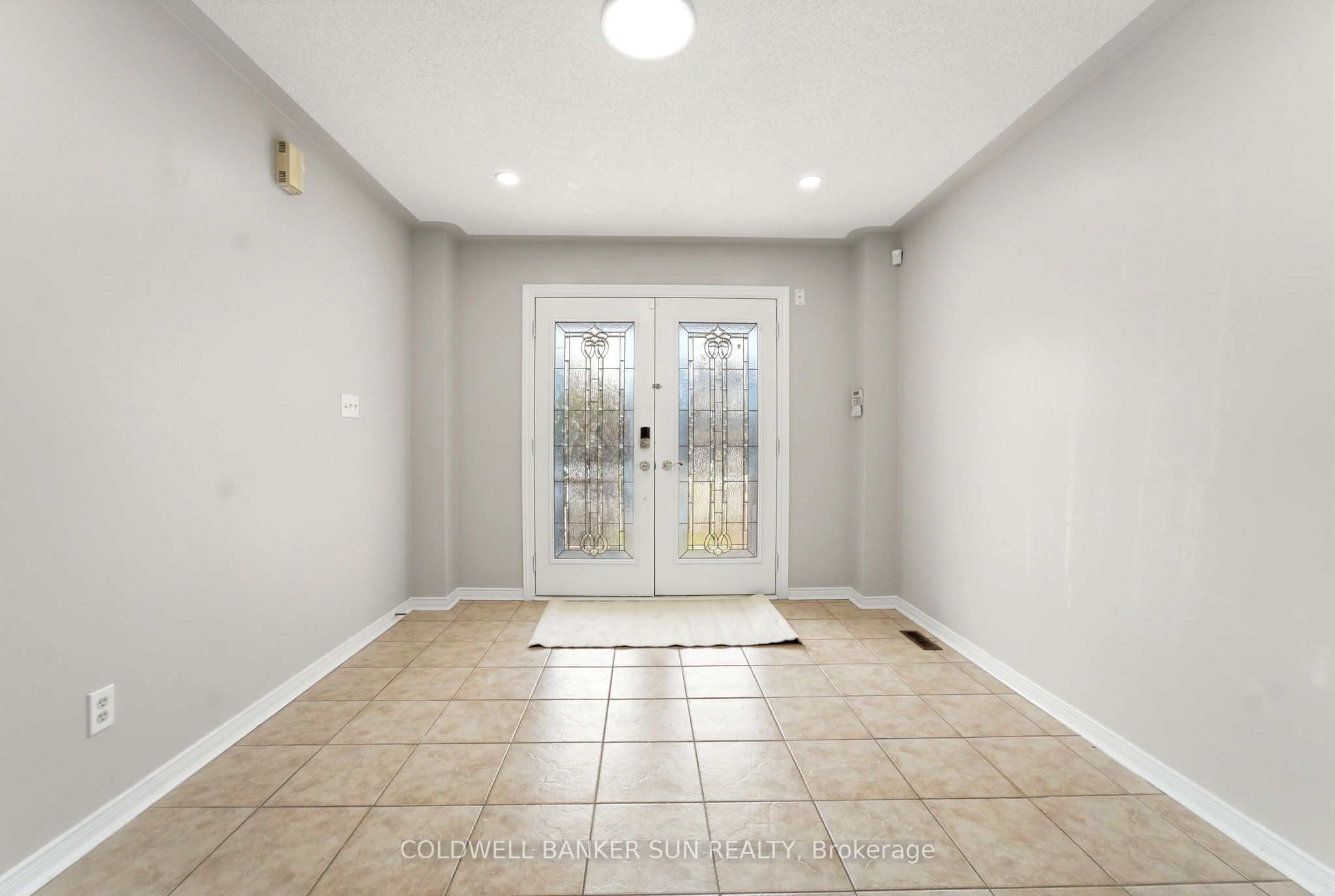 67 Tufton Crescent Property Photo 3