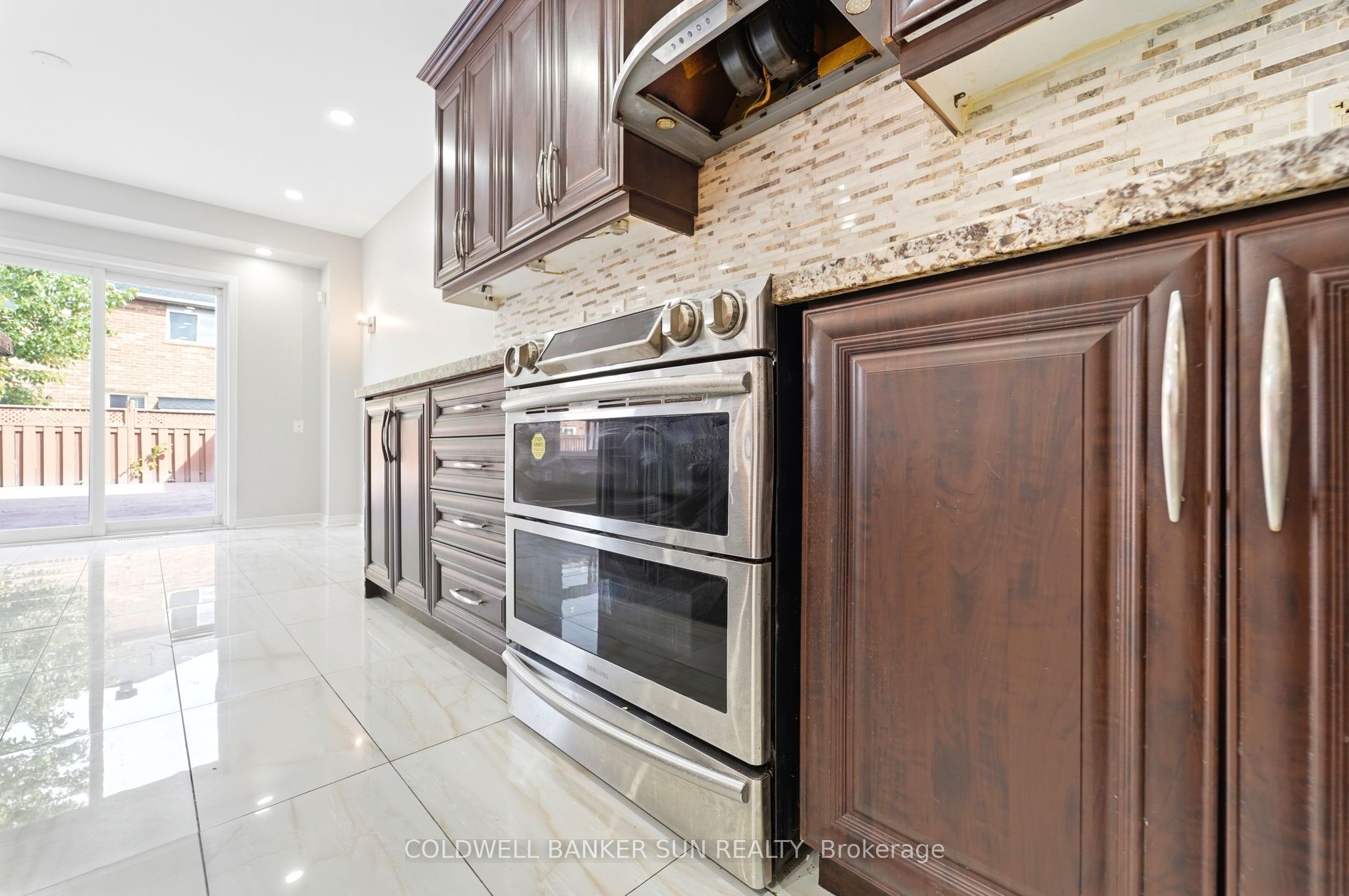 67 Tufton Crescent Property Photo 9