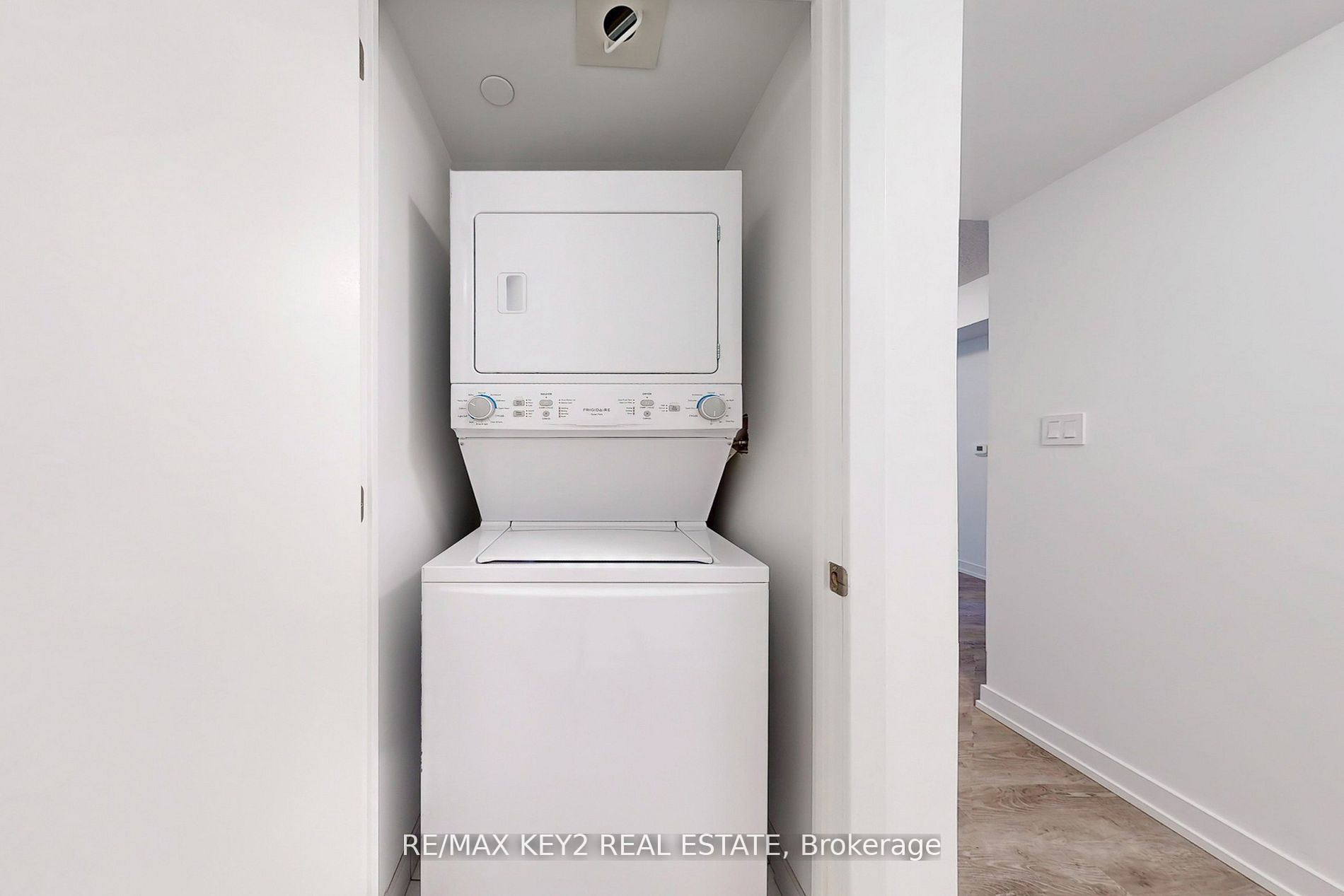556 Marlee Avenue 425 Property Photo 17
