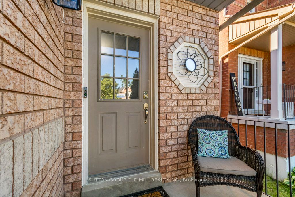 59 Senator Way Property Photo 4