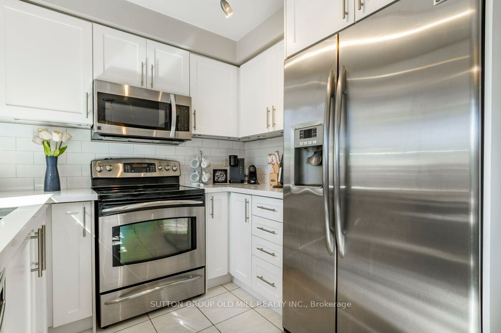 59 Senator Way Property Photo 15
