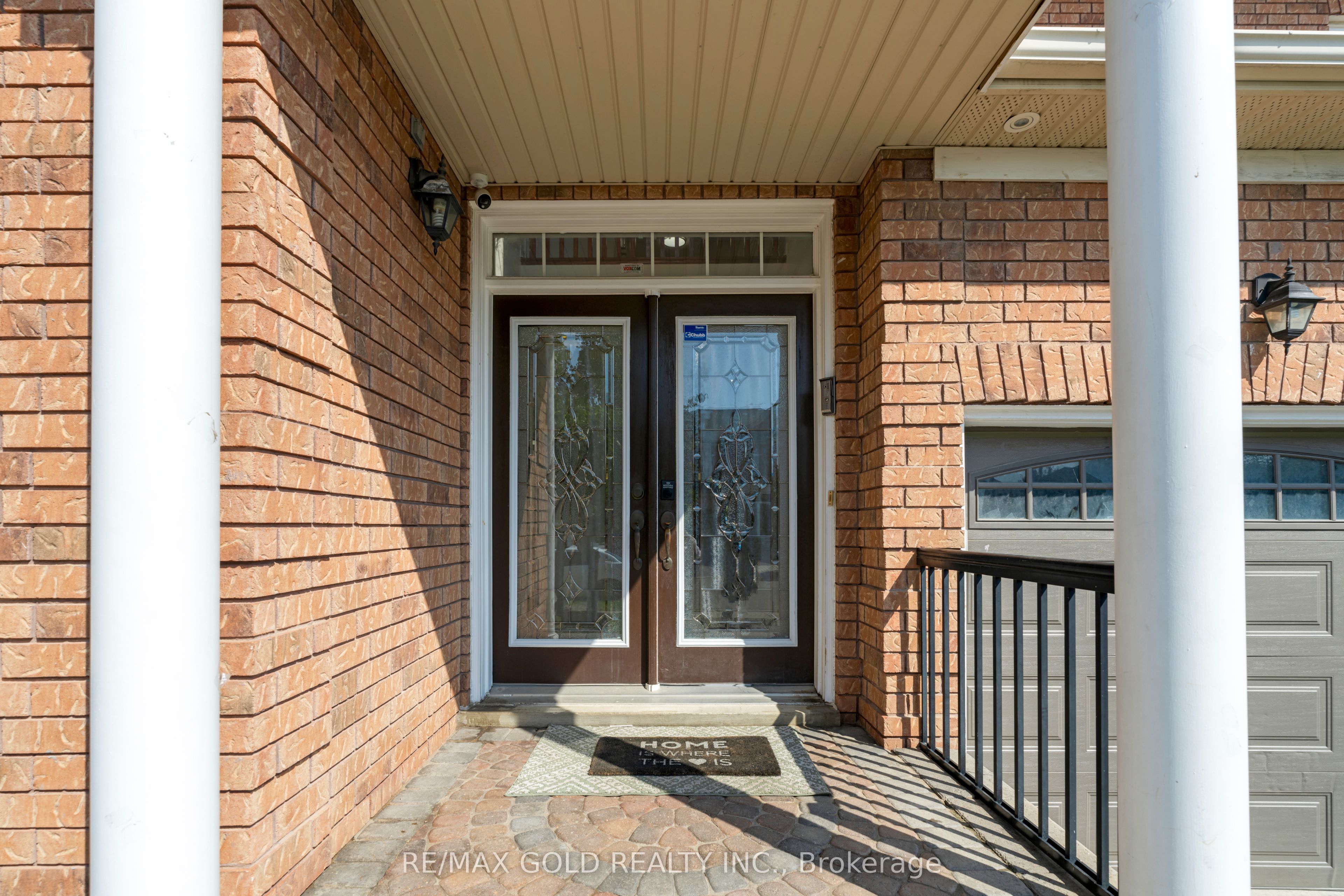 39 Darren Road Property Photo 4