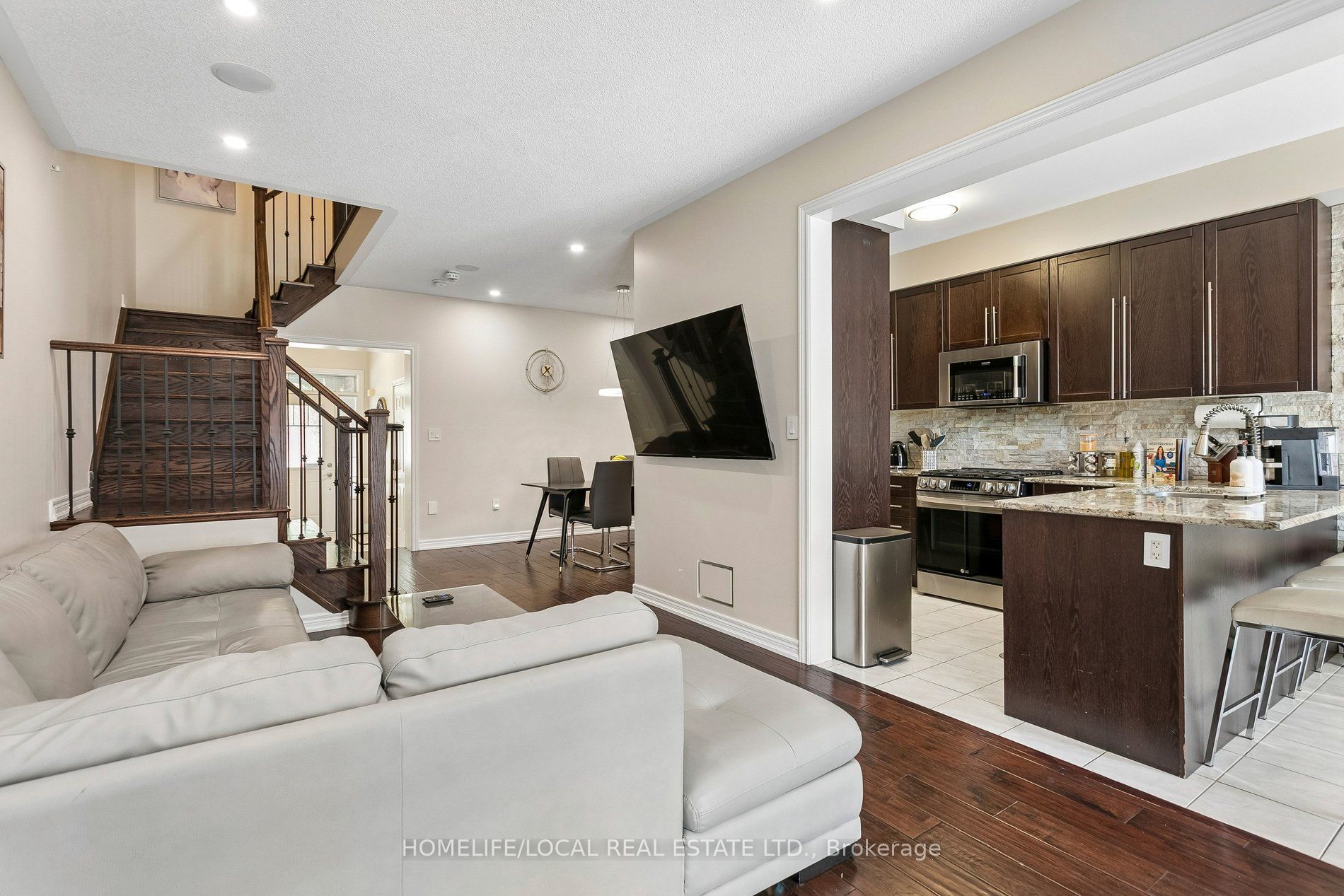 35 Maple Cider Street Property Photo 16