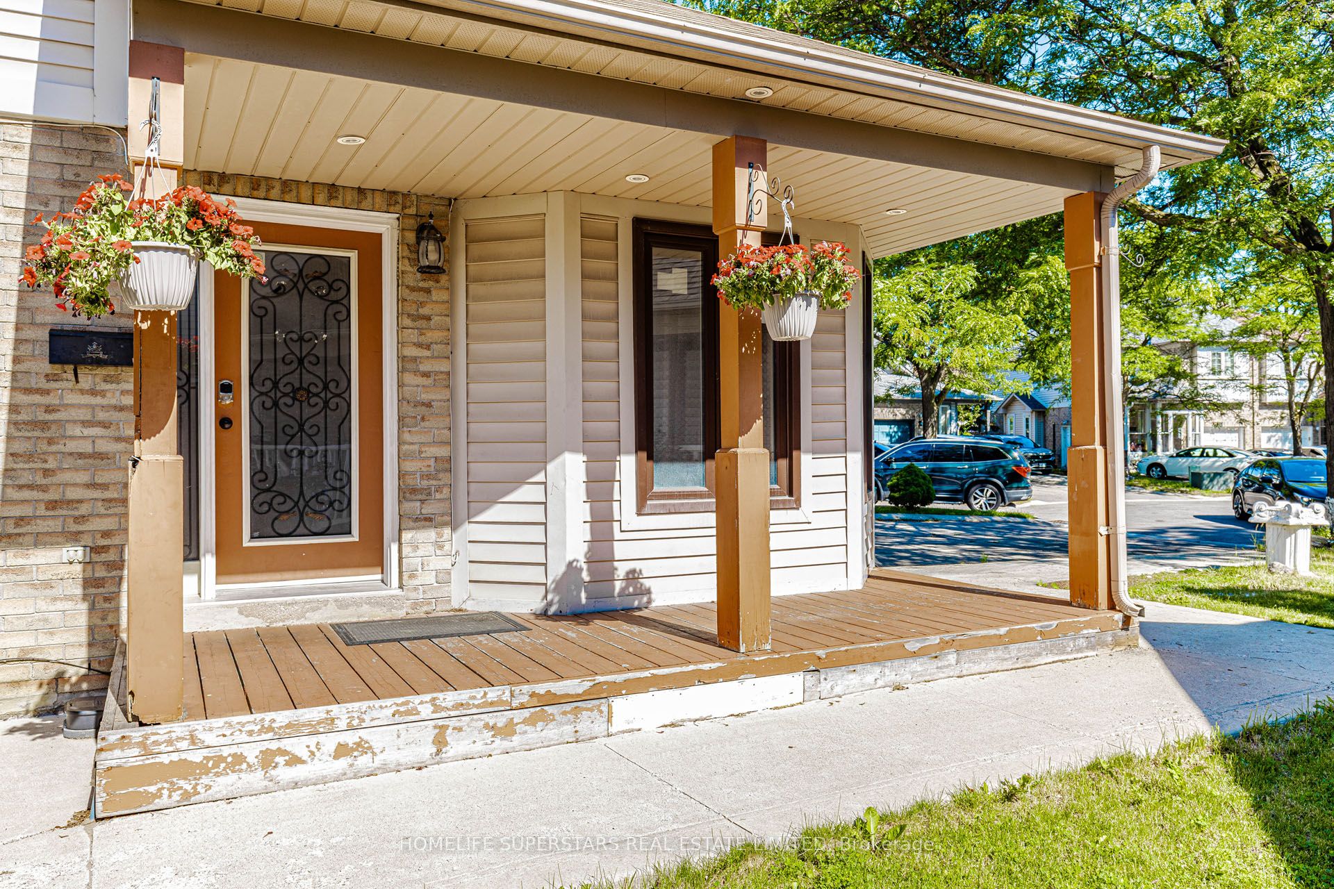 26 Amazon Court Property Photo 8