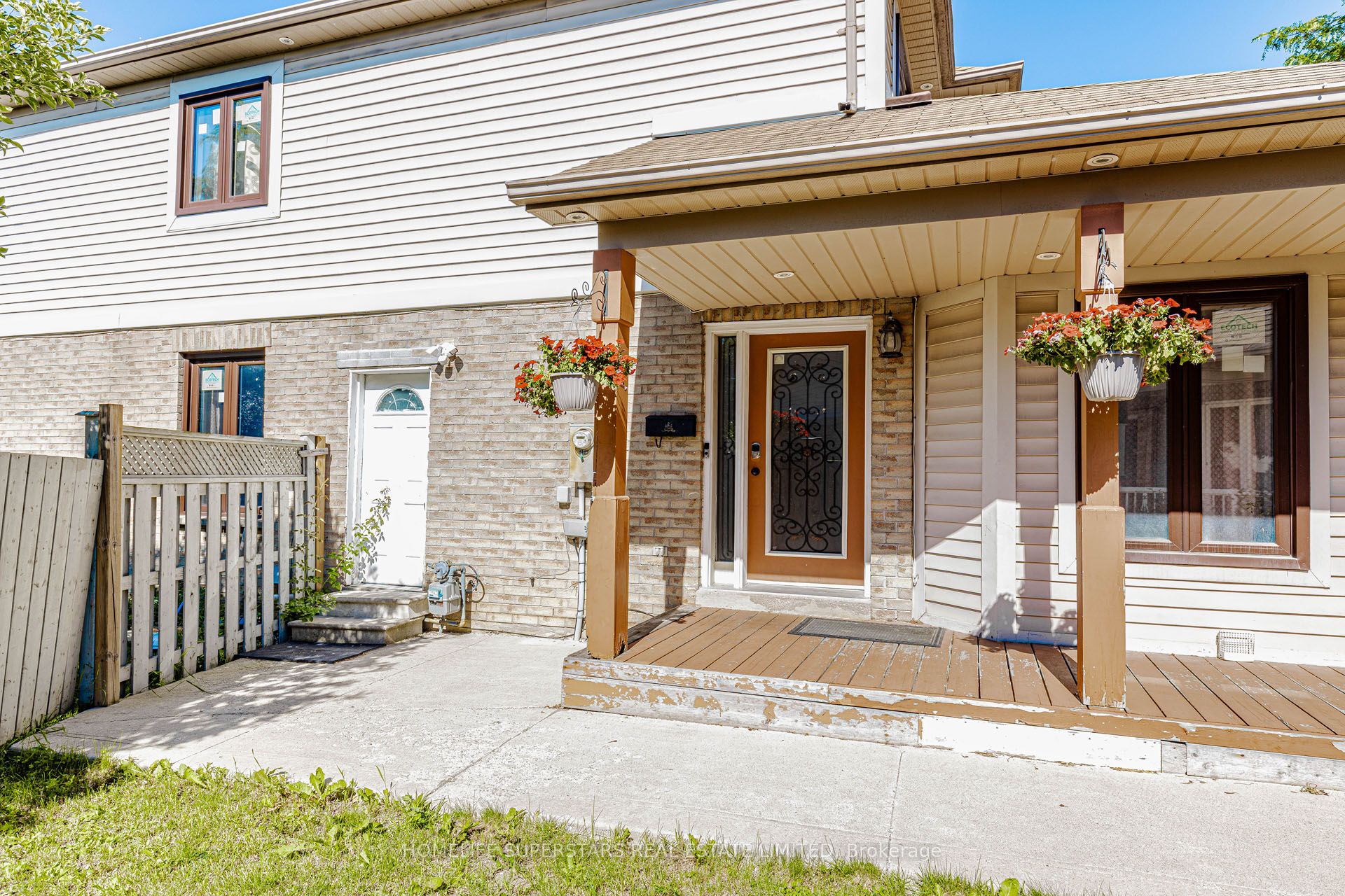 26 Amazon Court Property Photo 9