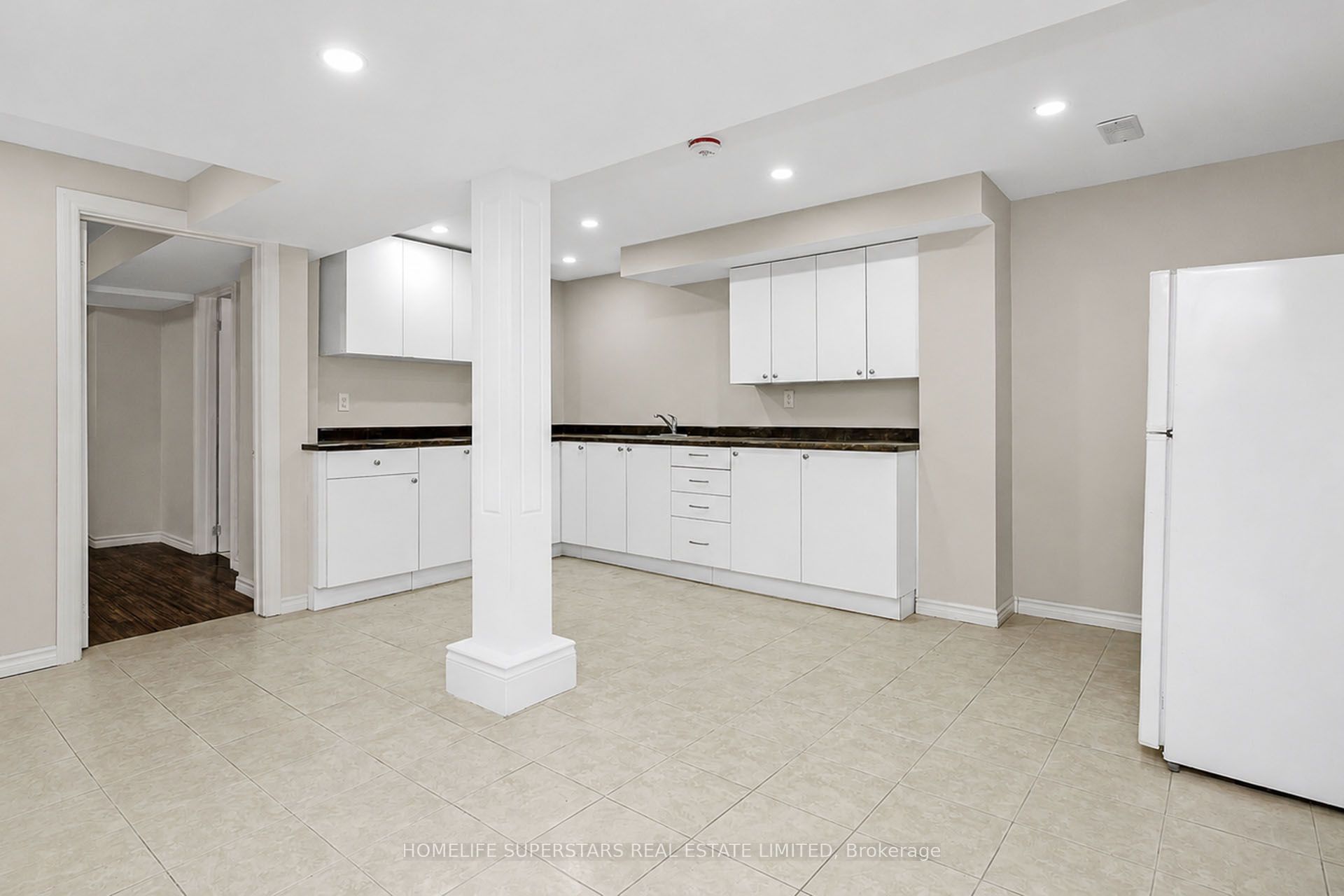 26 Amazon Court Property Photo 40