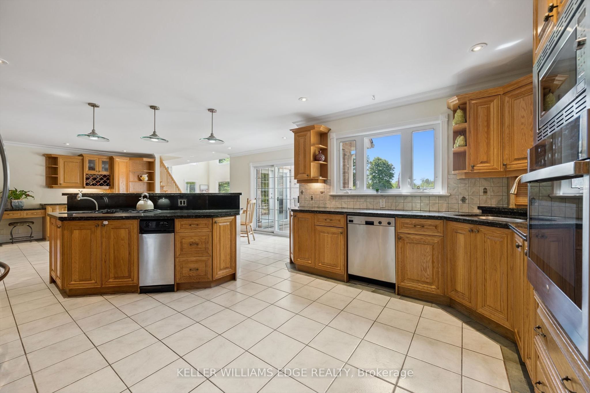 57 Kennedy Road Property Photo 8