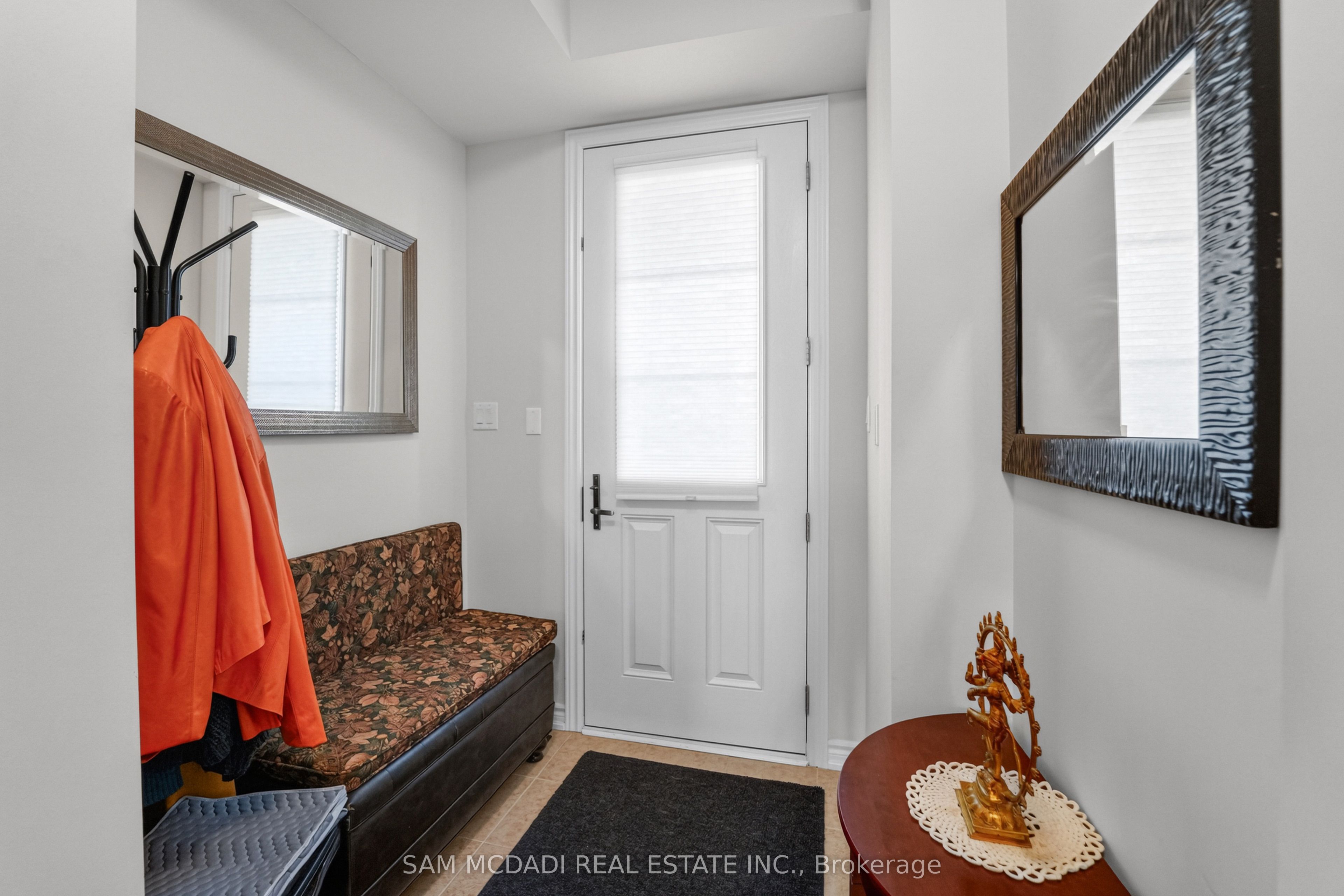 1402 Almonte Drive Property Photo 3