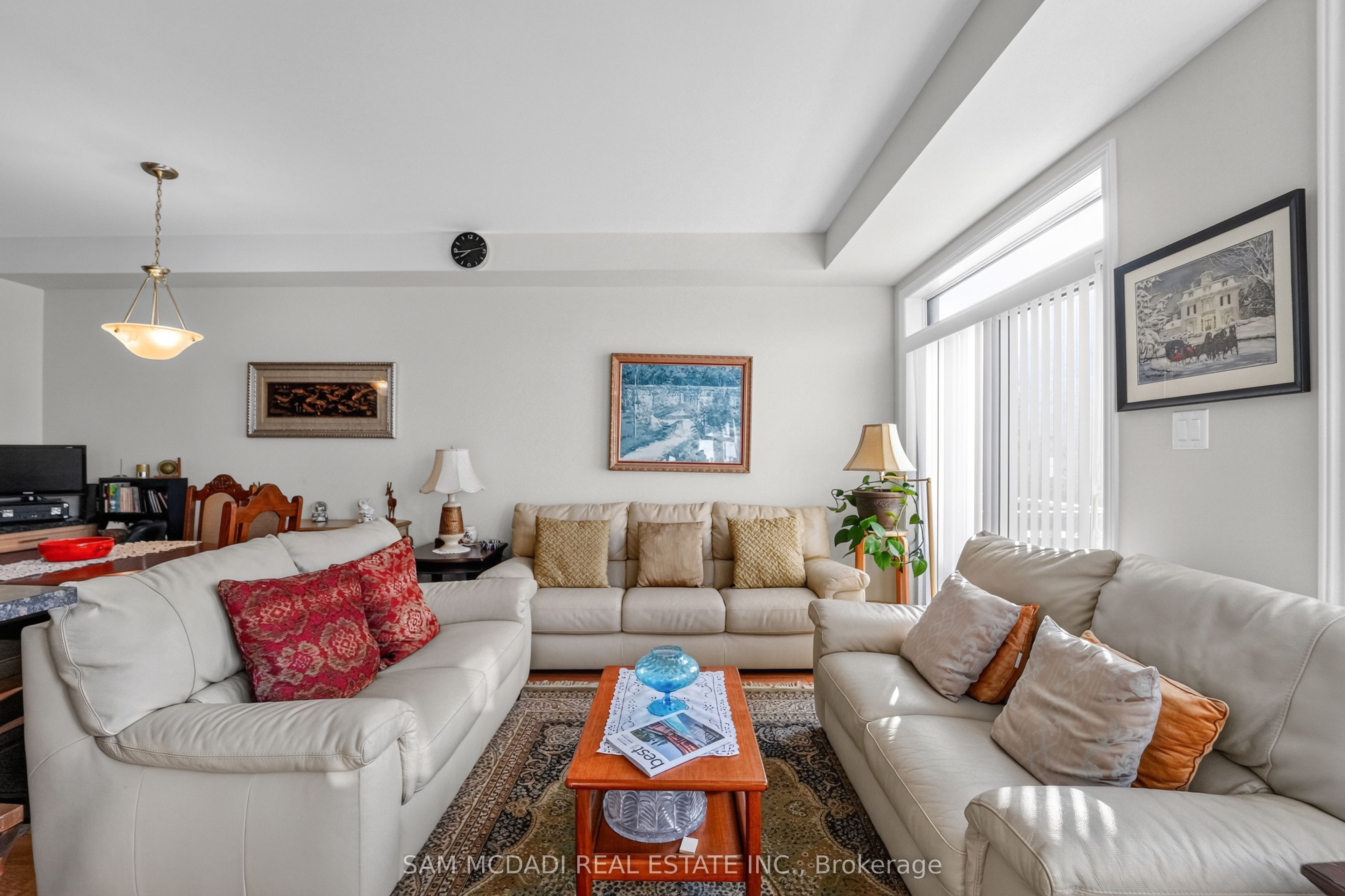 1402 Almonte Drive Property Photo 12