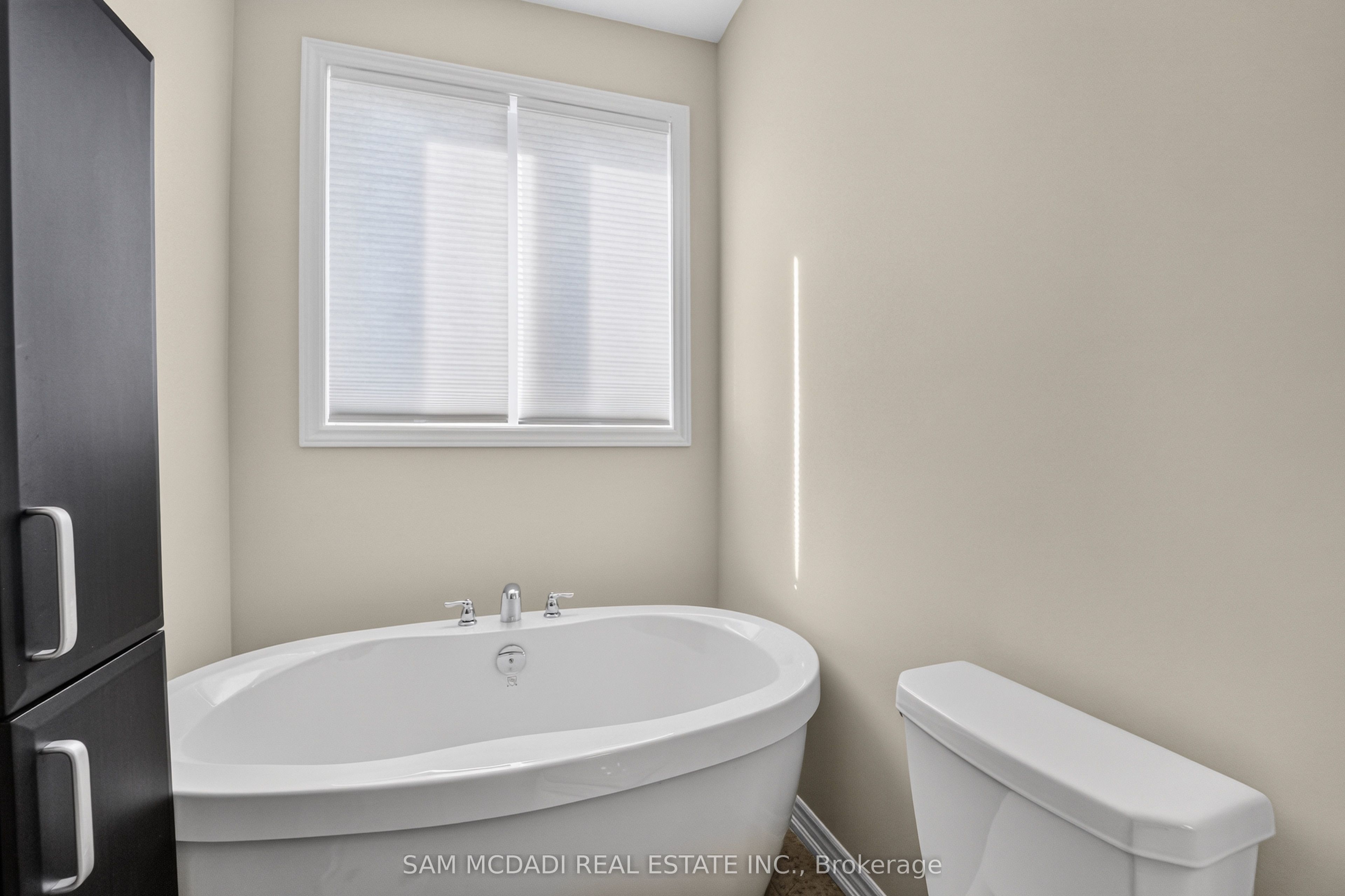 1402 Almonte Drive Property Photo 24