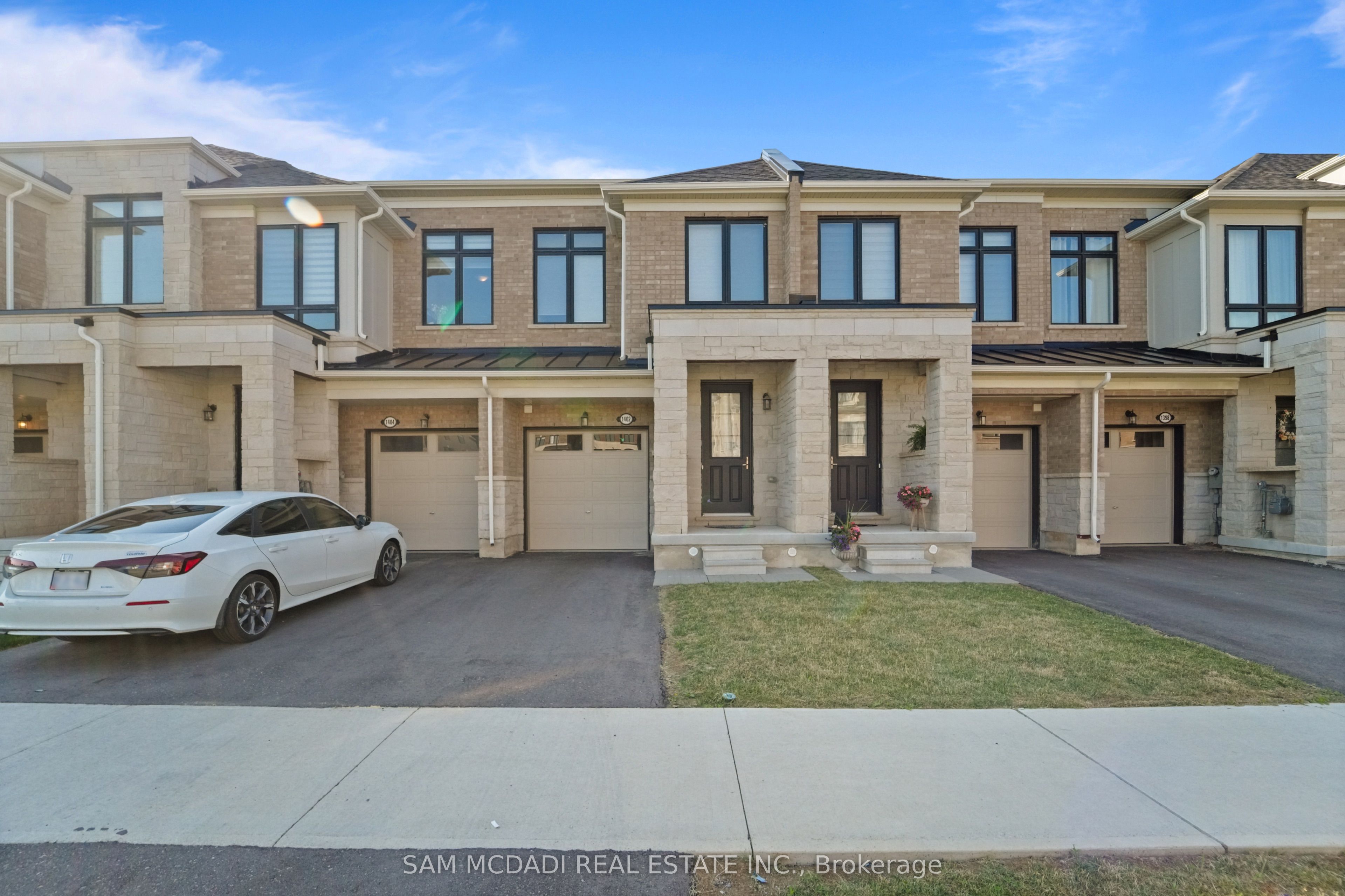 1402 Almonte Drive Property Photo 36