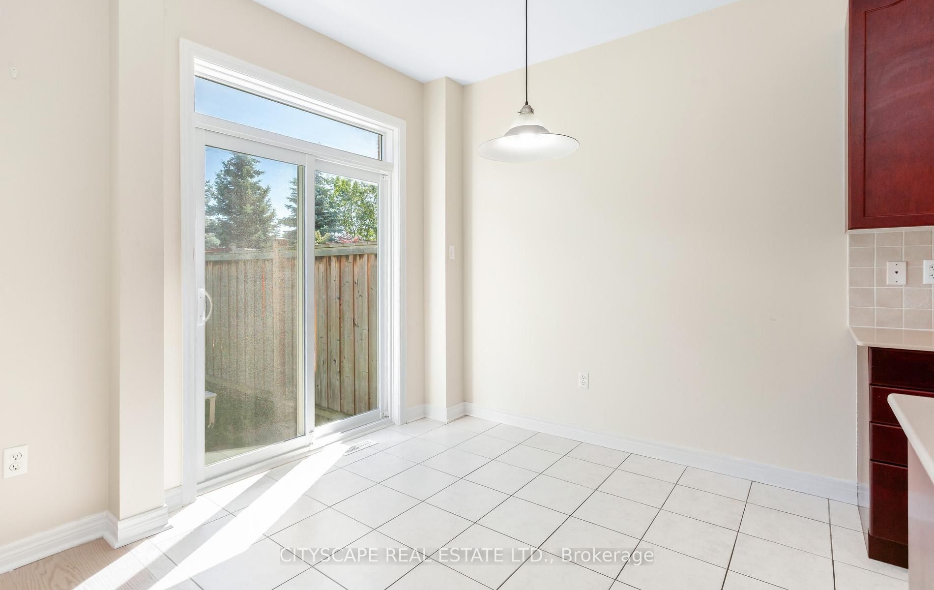 4704 Centretown Way Property Photo 20
