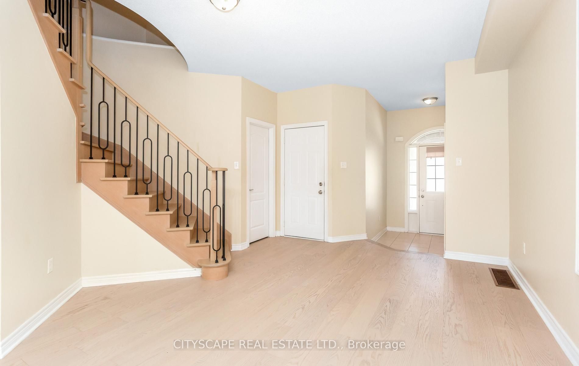 4704 Centretown Way Property Photo 26
