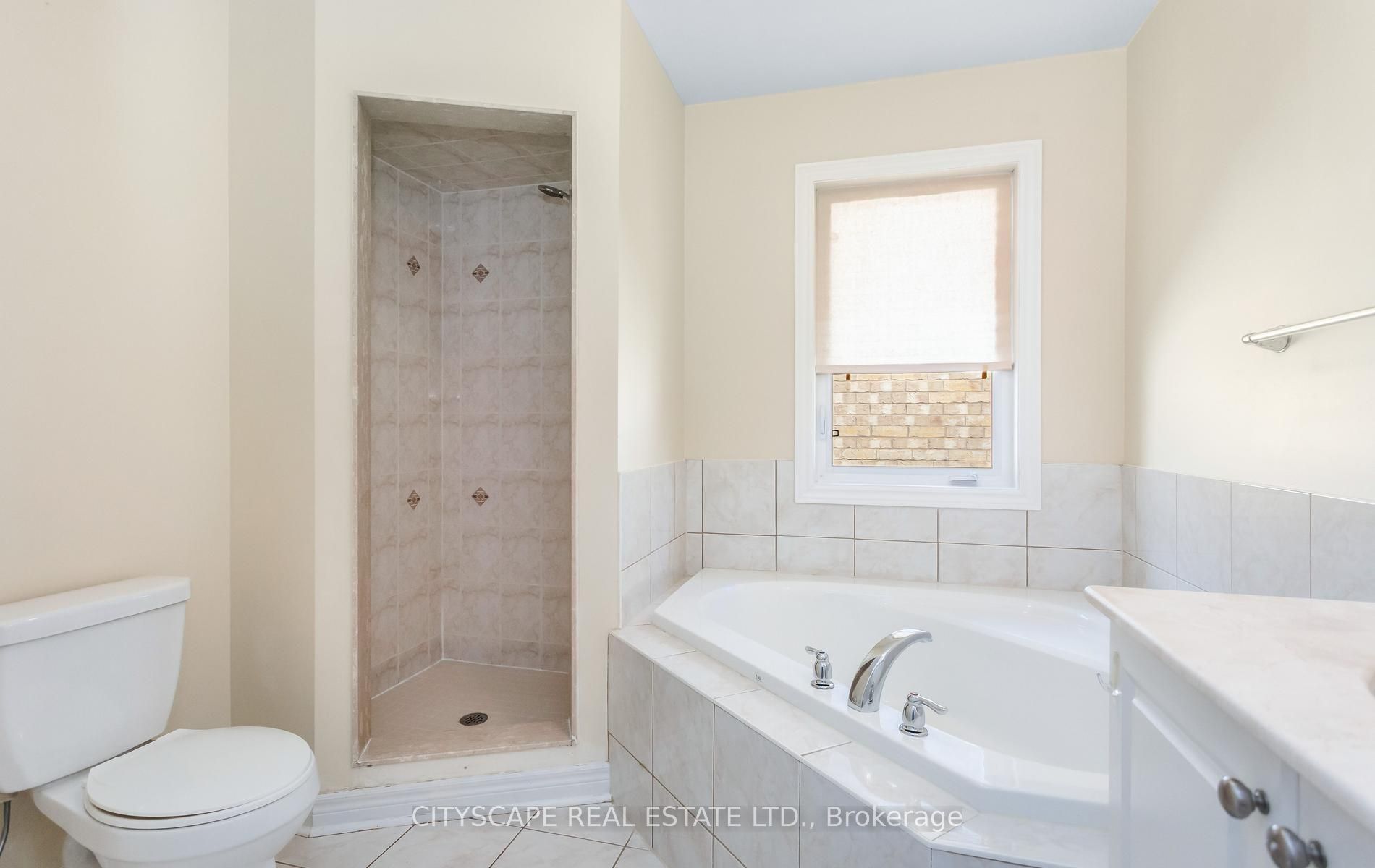 4704 Centretown Way Property Photo 34