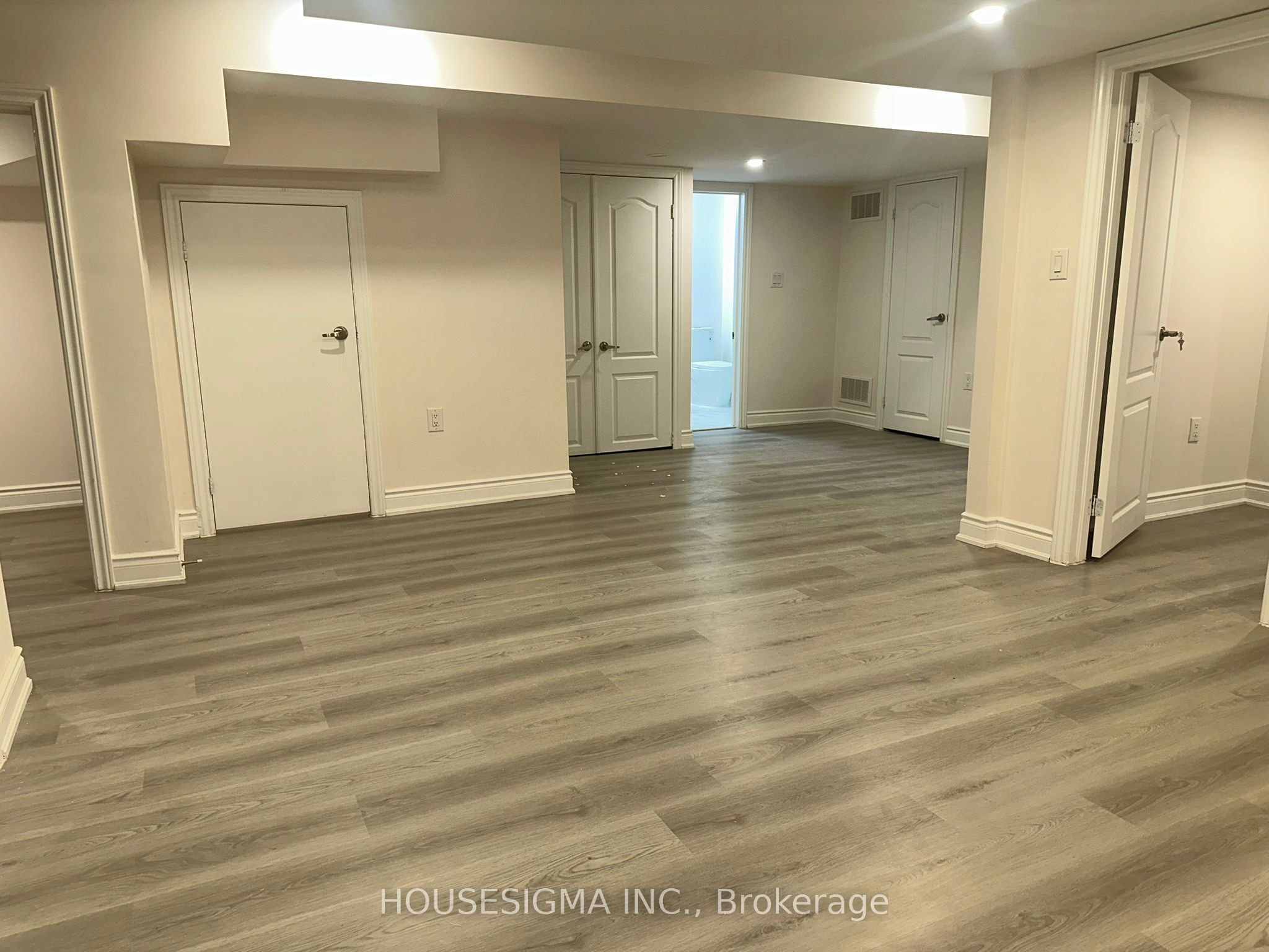 11 Pine Landing Trail Basement Property Photo 10