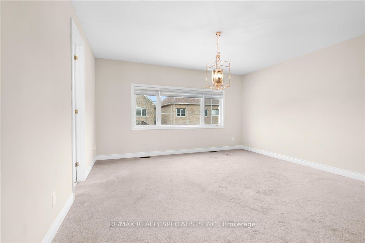 2 Ash Hill Avenue Property Photo 22