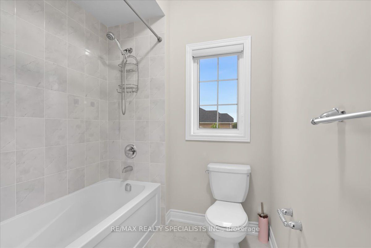 2 Ash Hill Avenue Property Photo 31