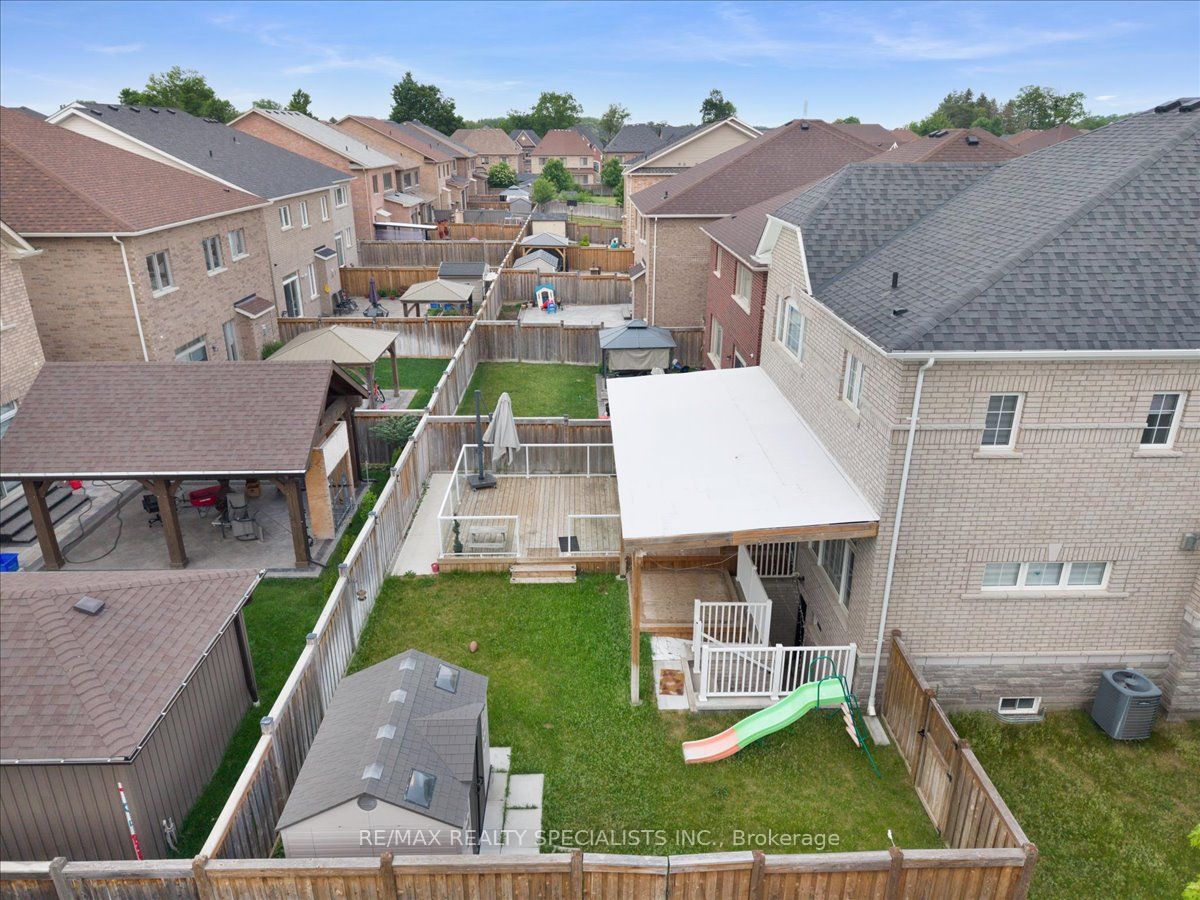 2 Ash Hill Avenue Property Photo 44